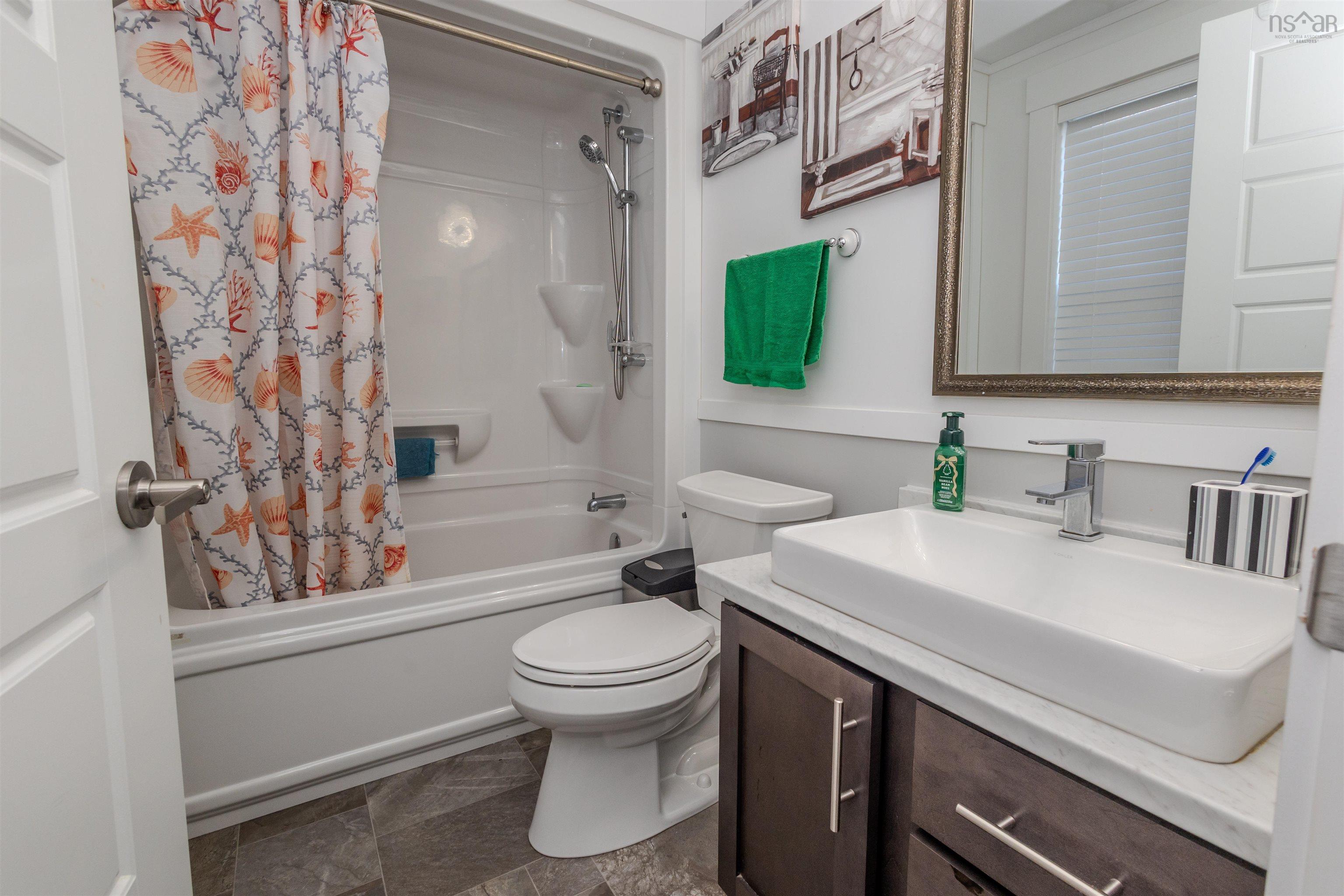 $229,000.00: 6 Third Street, Howie Centre