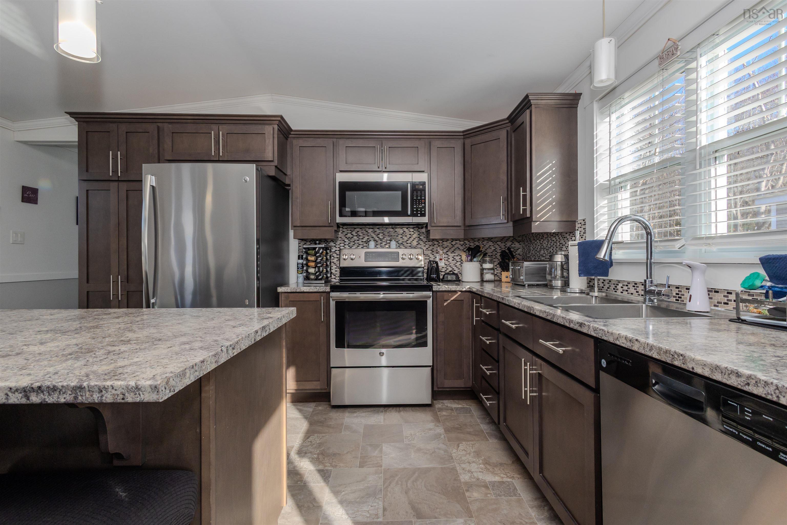 $229,000.00: 6 Third Street, Howie Centre