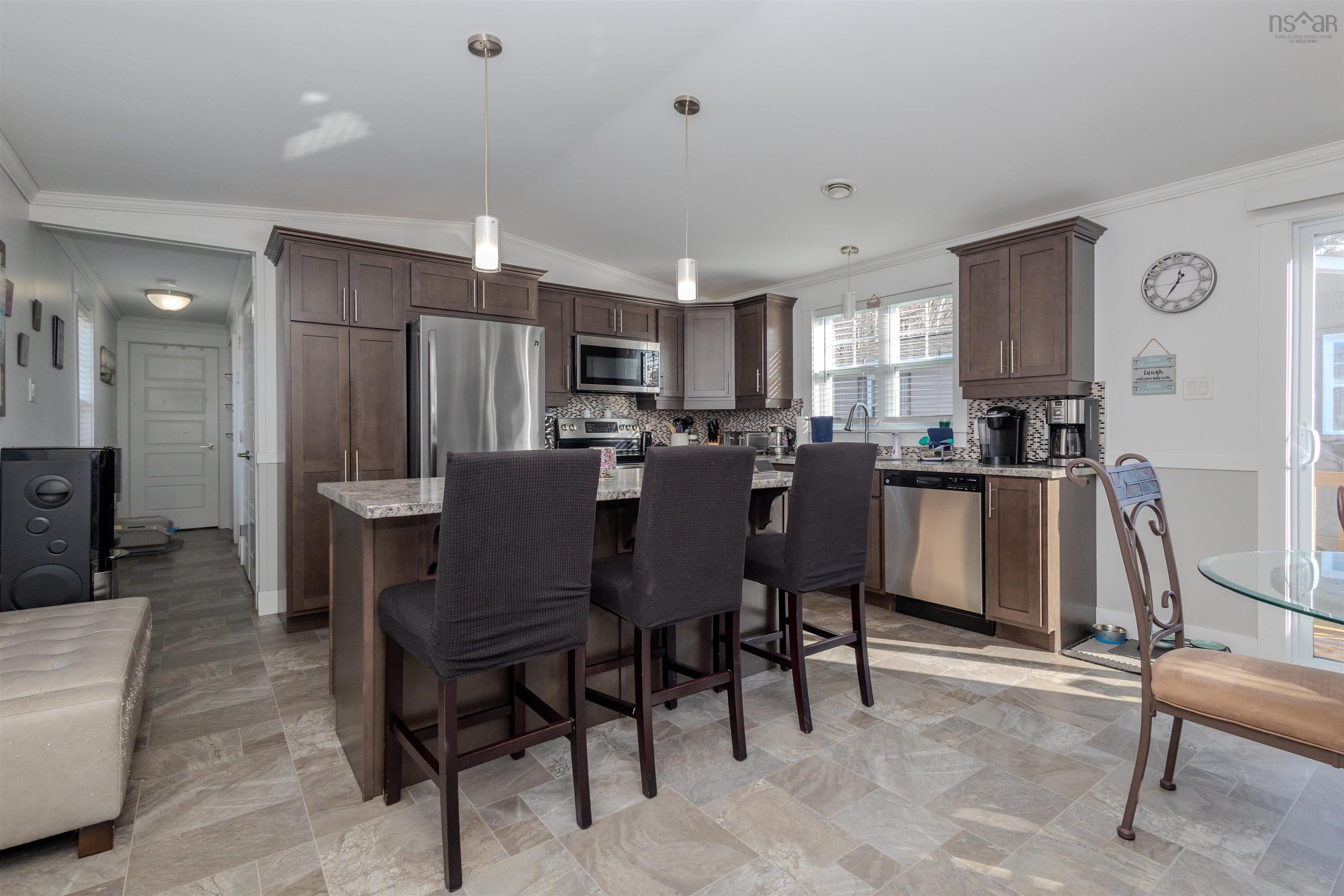 $229,000.00: 6 Third Street, Howie Centre