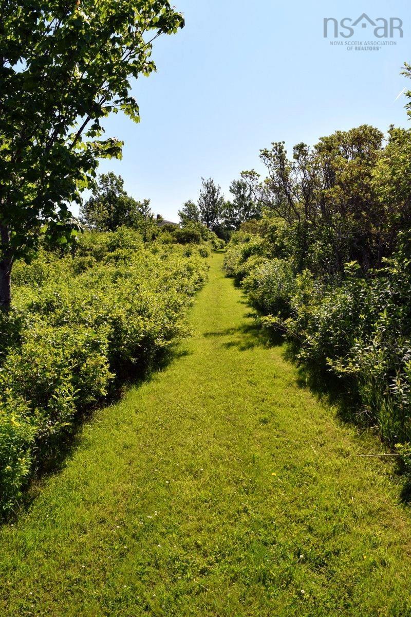 $799,000.00: 70 South Cormier Road, Belle Côte