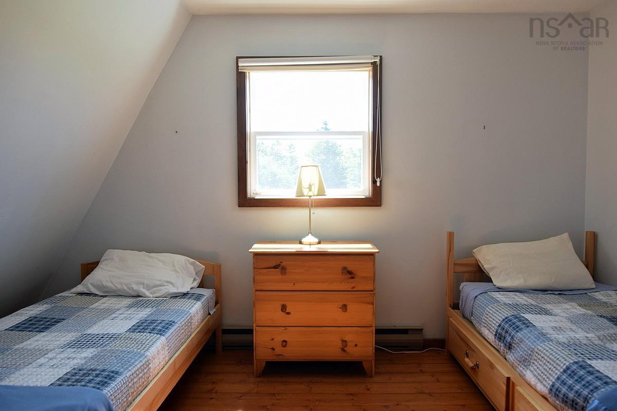 $799,000.00: 70 South Cormier Road, Belle Côte