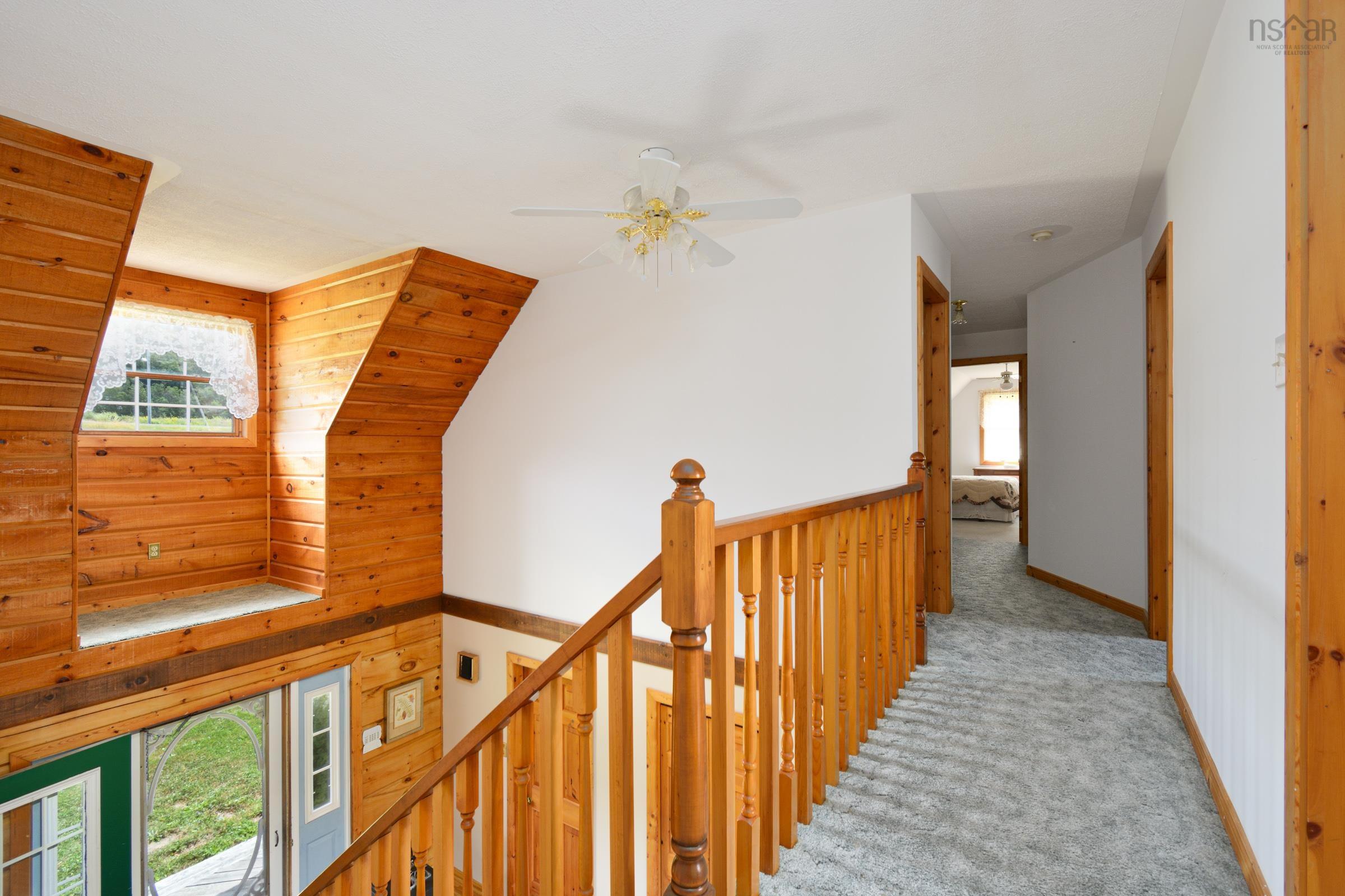 $549,900.00: 776 105 Highway, Boularderie East