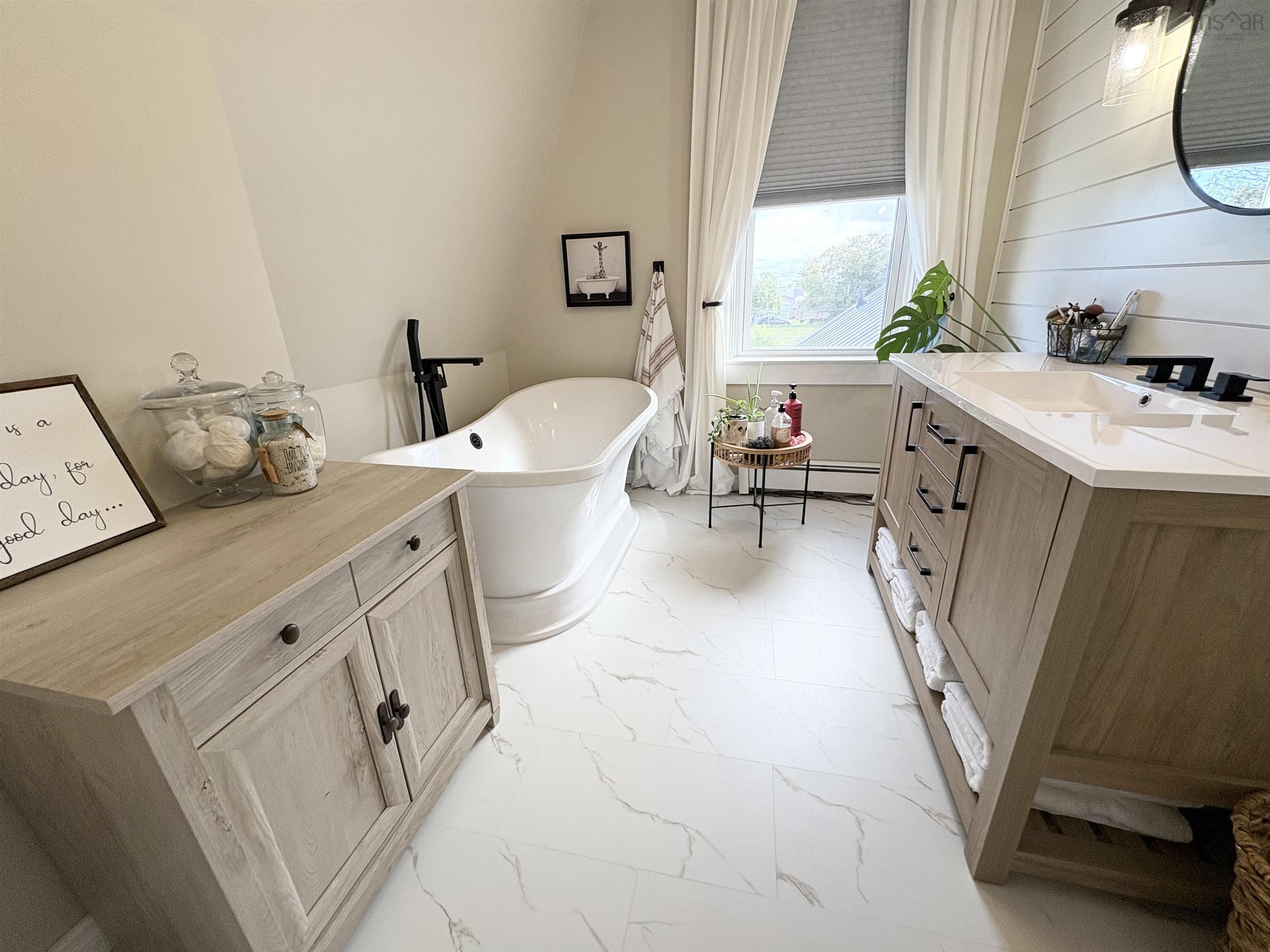 $339,900.00: 21 Oak Street, Pictou