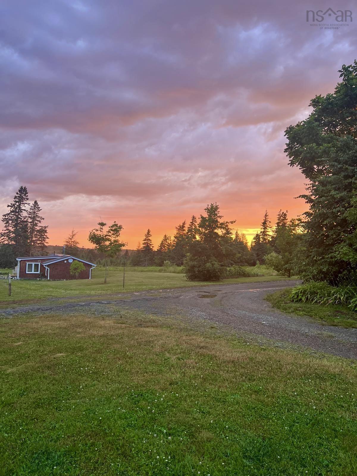 $1,195,000.00: 60 Baseline Road, Newton Mills