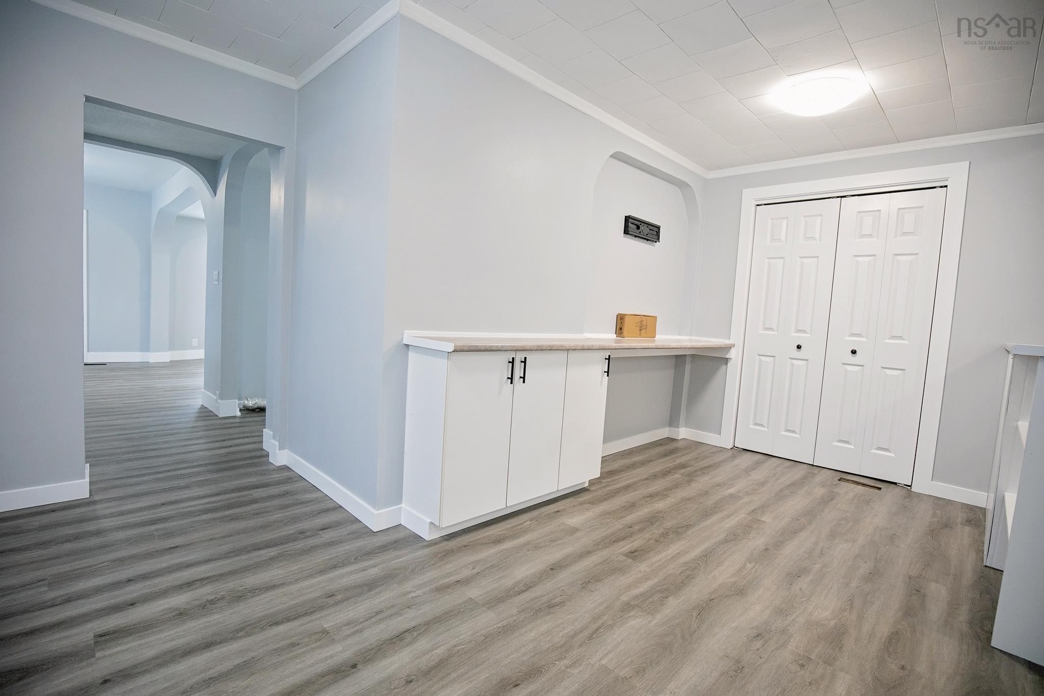 $244,900.00: 32 Douglas Avenue, Amherst