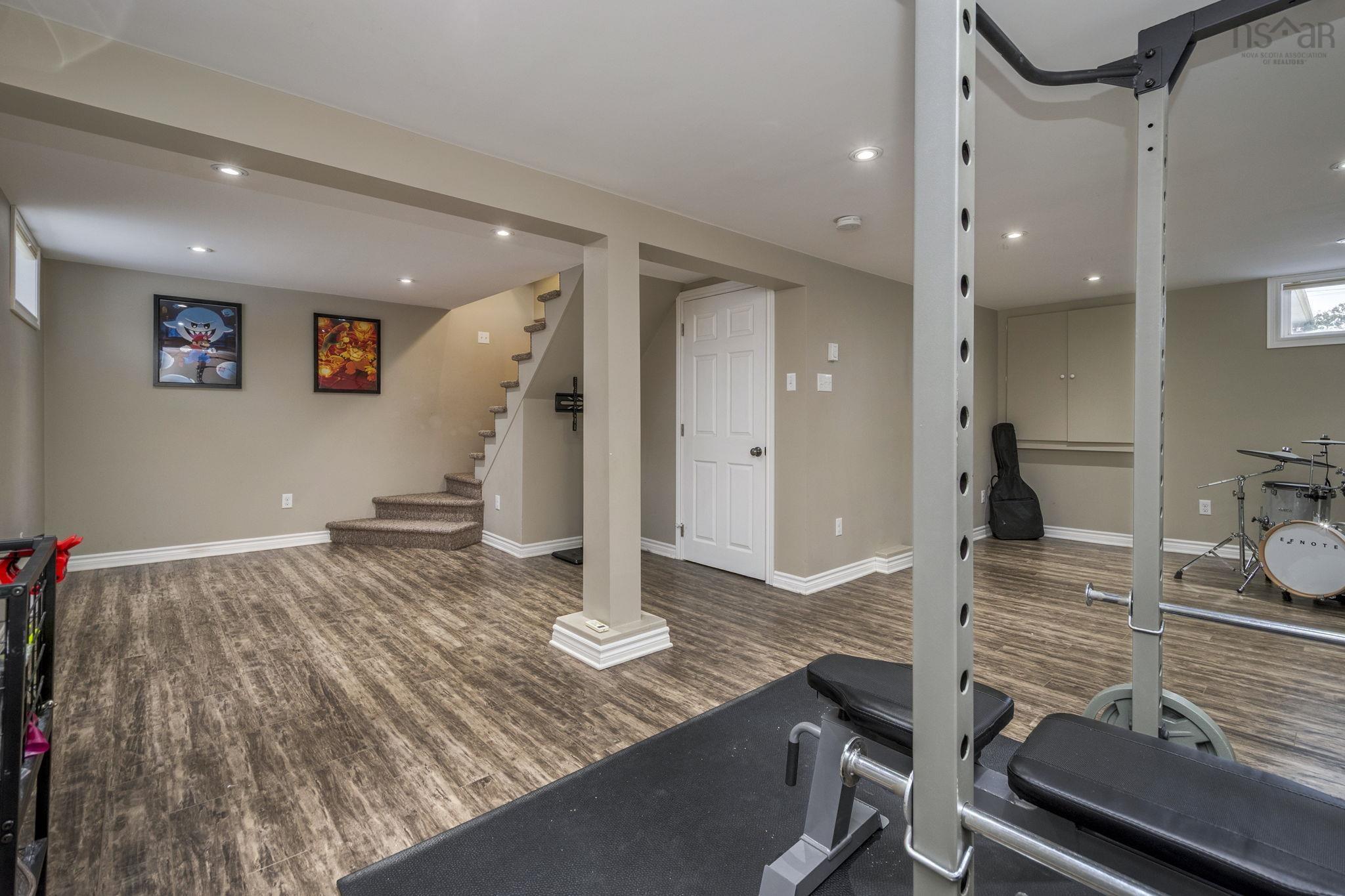 $279,900.00: 27 Cambey Avenue, Stellarton