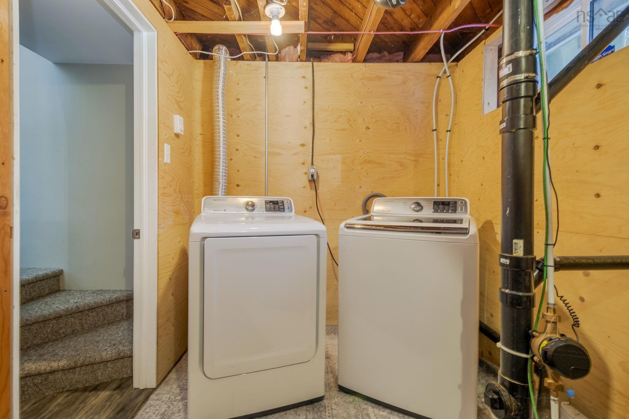 $279,900.00: 27 Cambey Avenue, Stellarton