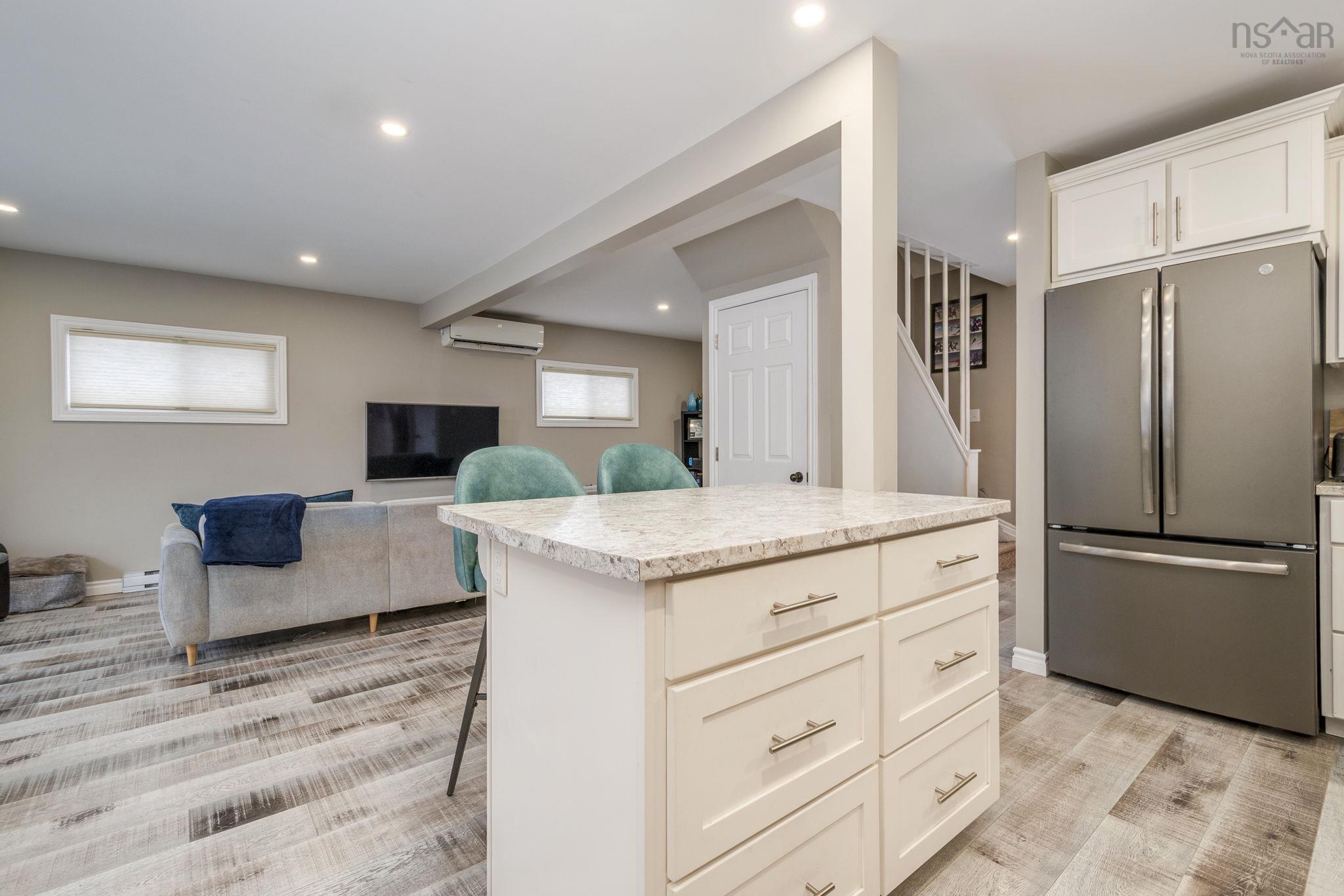 $279,900.00: 27 Cambey Avenue, Stellarton