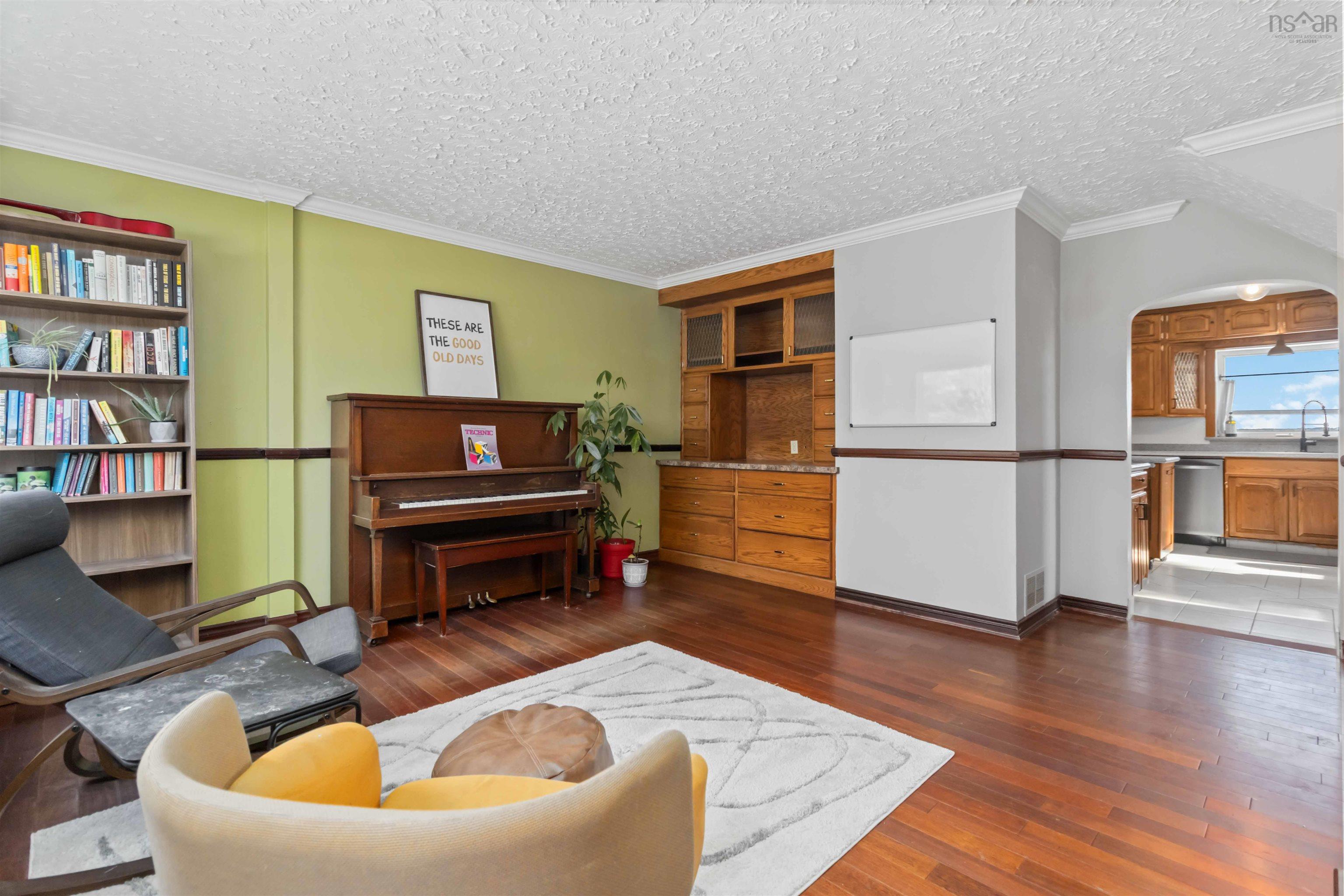 $850,000.00: 204 Conrad Road, Lawrencetown