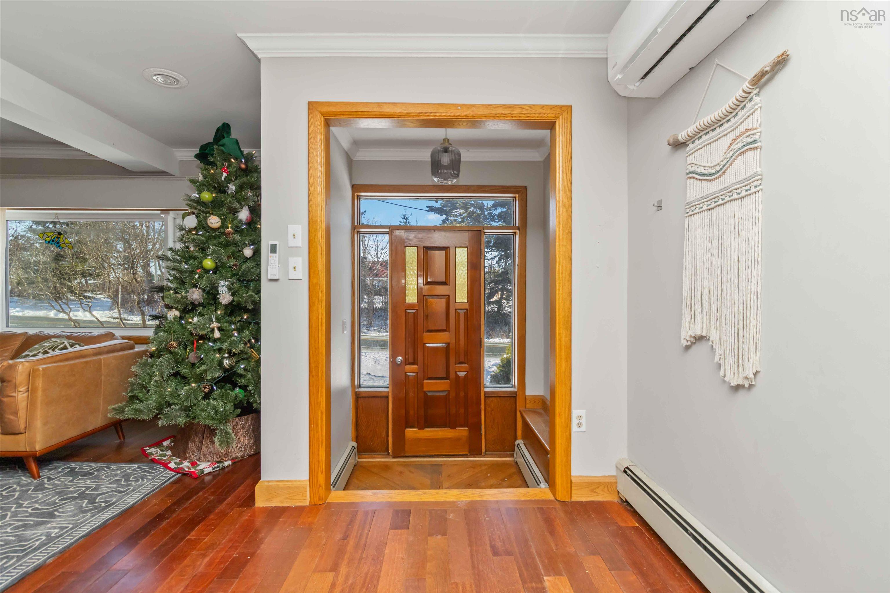 $850,000.00: 204 Conrad Road, Lawrencetown