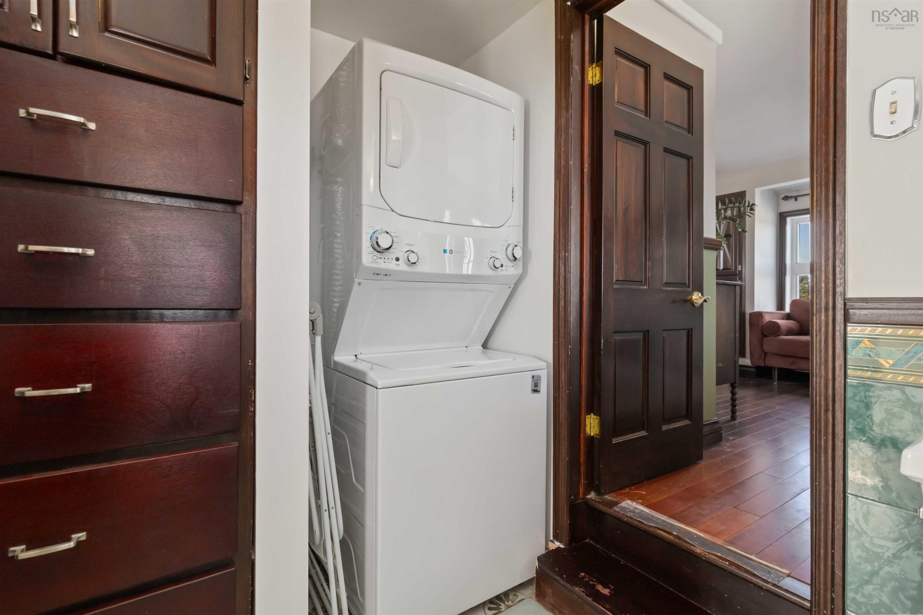 $850,000.00: 204 Conrad Road, Lawrencetown