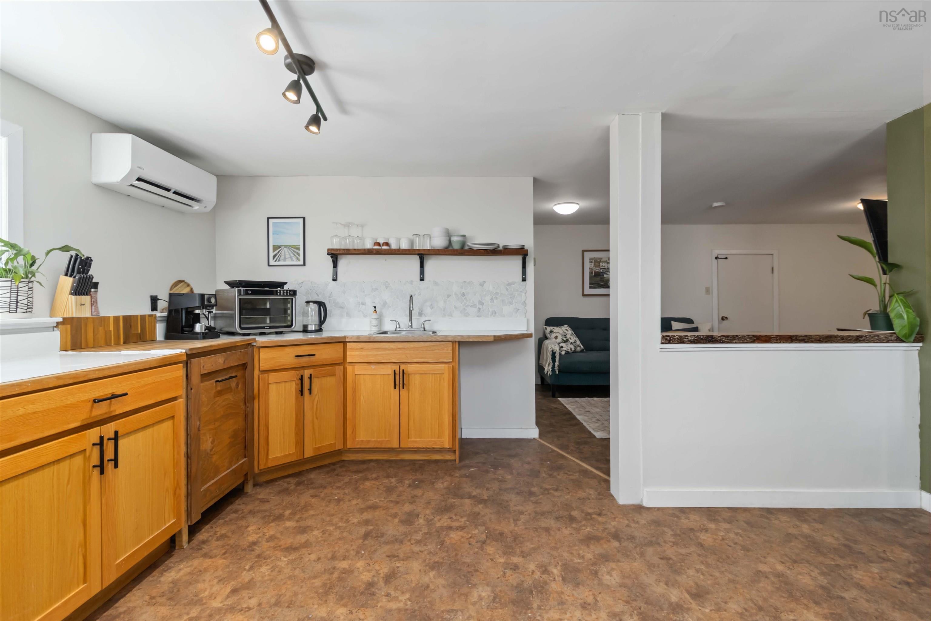 $850,000.00: 204 Conrad Road, Lawrencetown