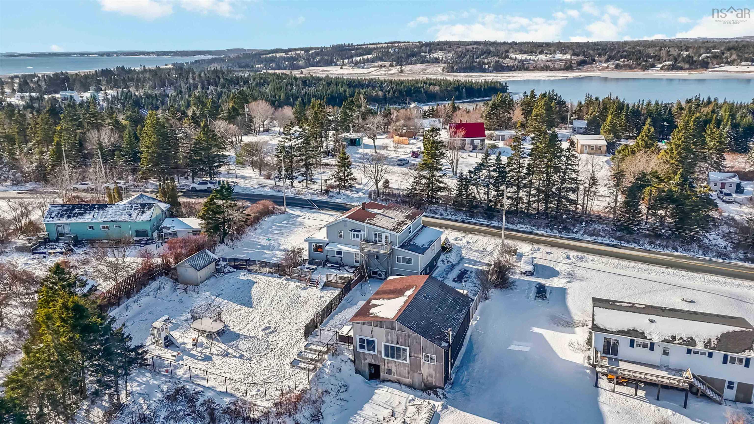 $850,000.00: 204 Conrad Road, Lawrencetown