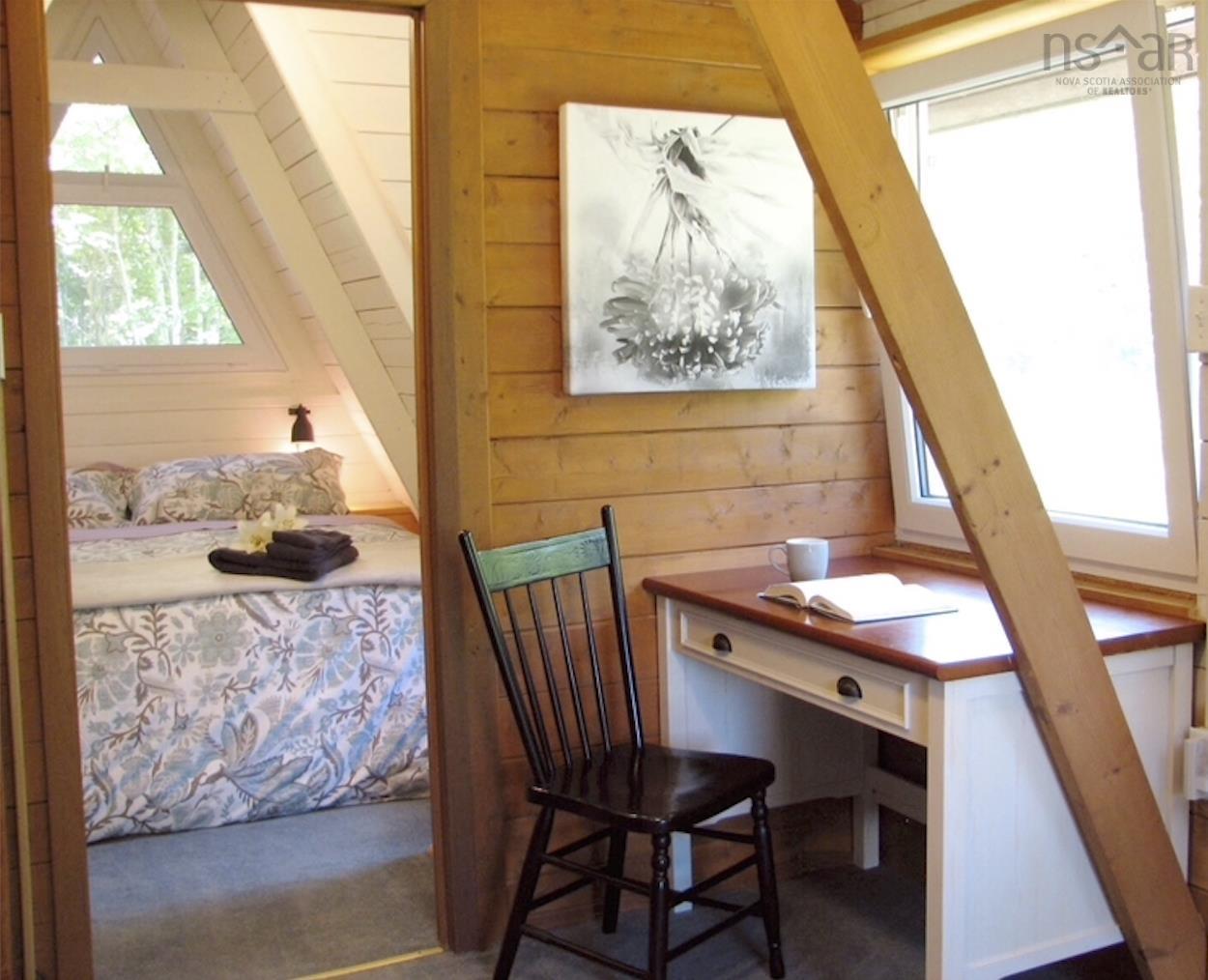 $299,000.00: 3598 West Lake Ainslie Road, West Lake Ainslie