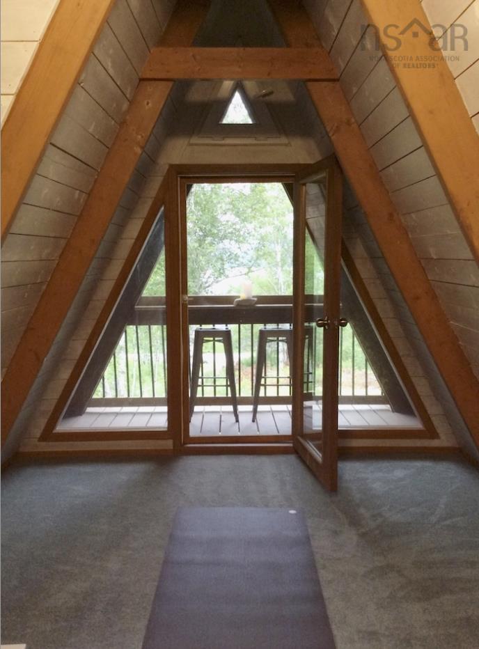 $299,000.00: 3598 West Lake Ainslie Road, West Lake Ainslie