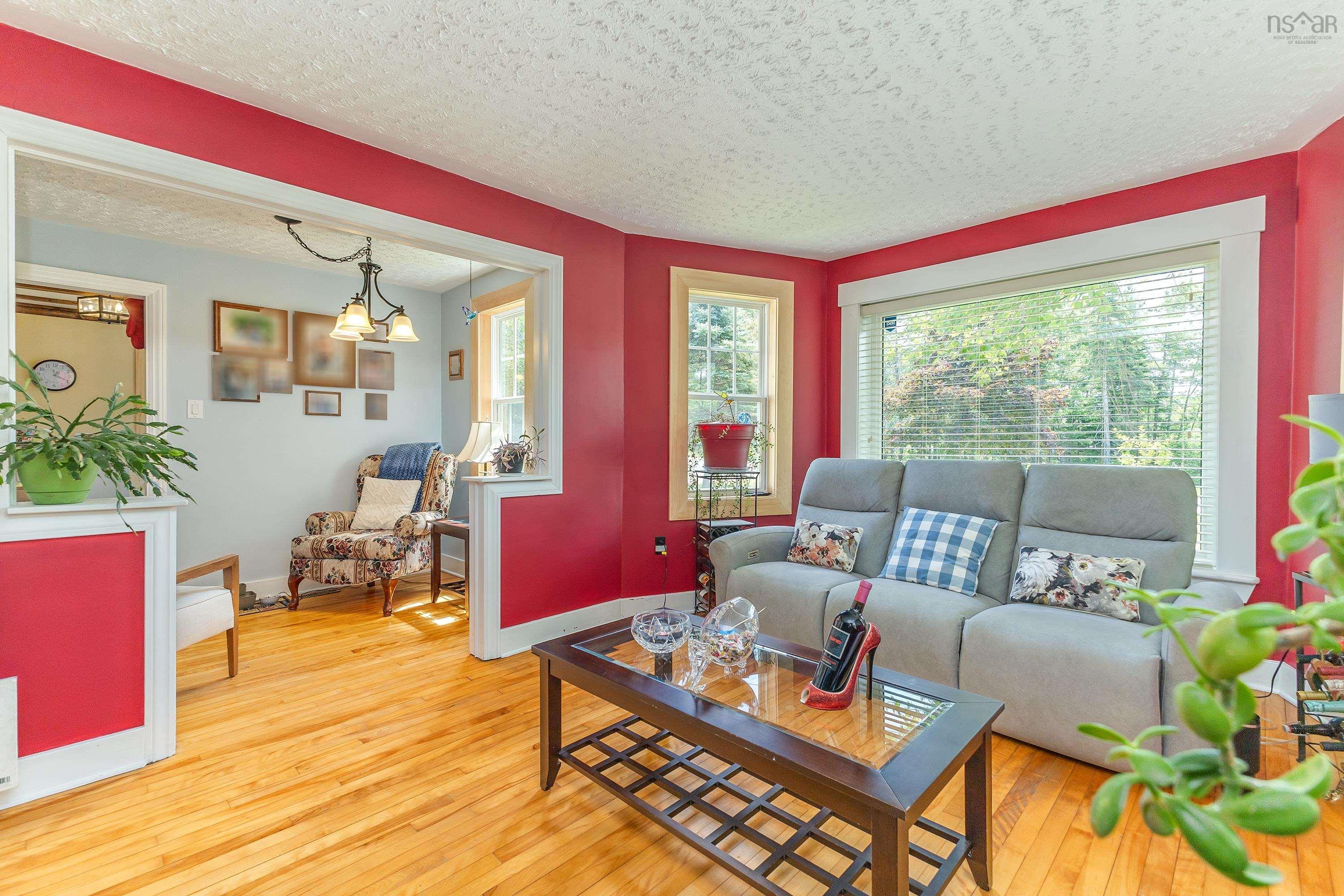 $559,900.00: 42 Oldham Road, Enfield