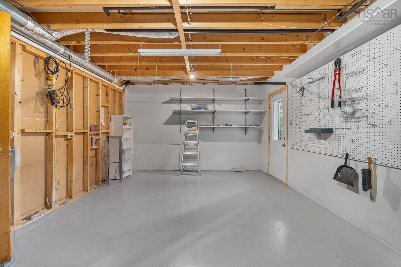 $675,000.00: 12 Amberwood Court, Halifax