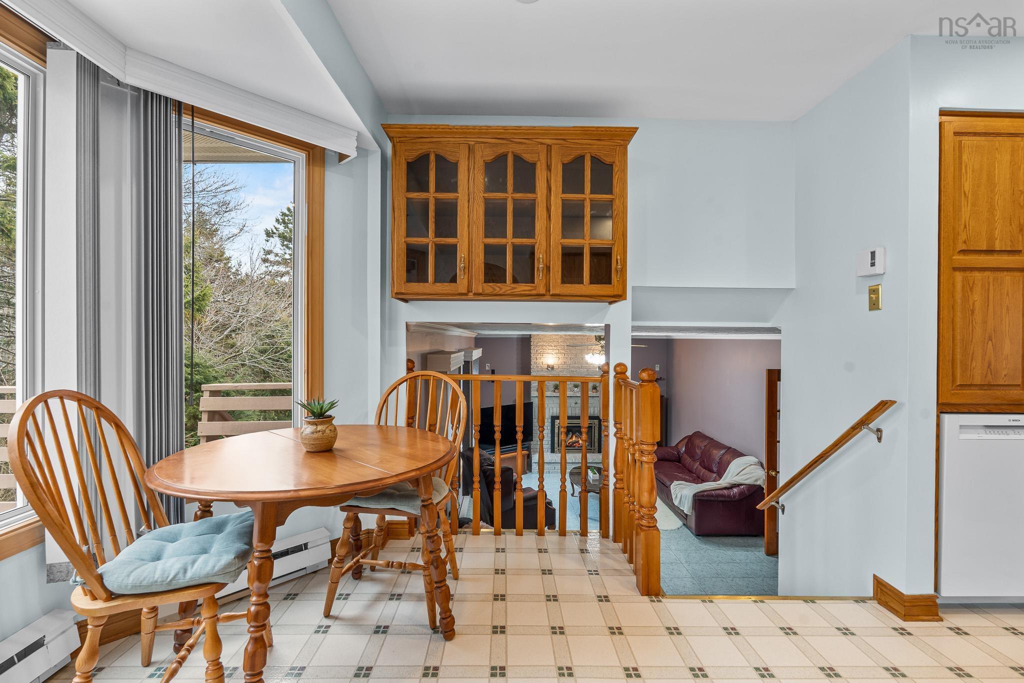 $675,000.00: 12 Amberwood Court, Halifax