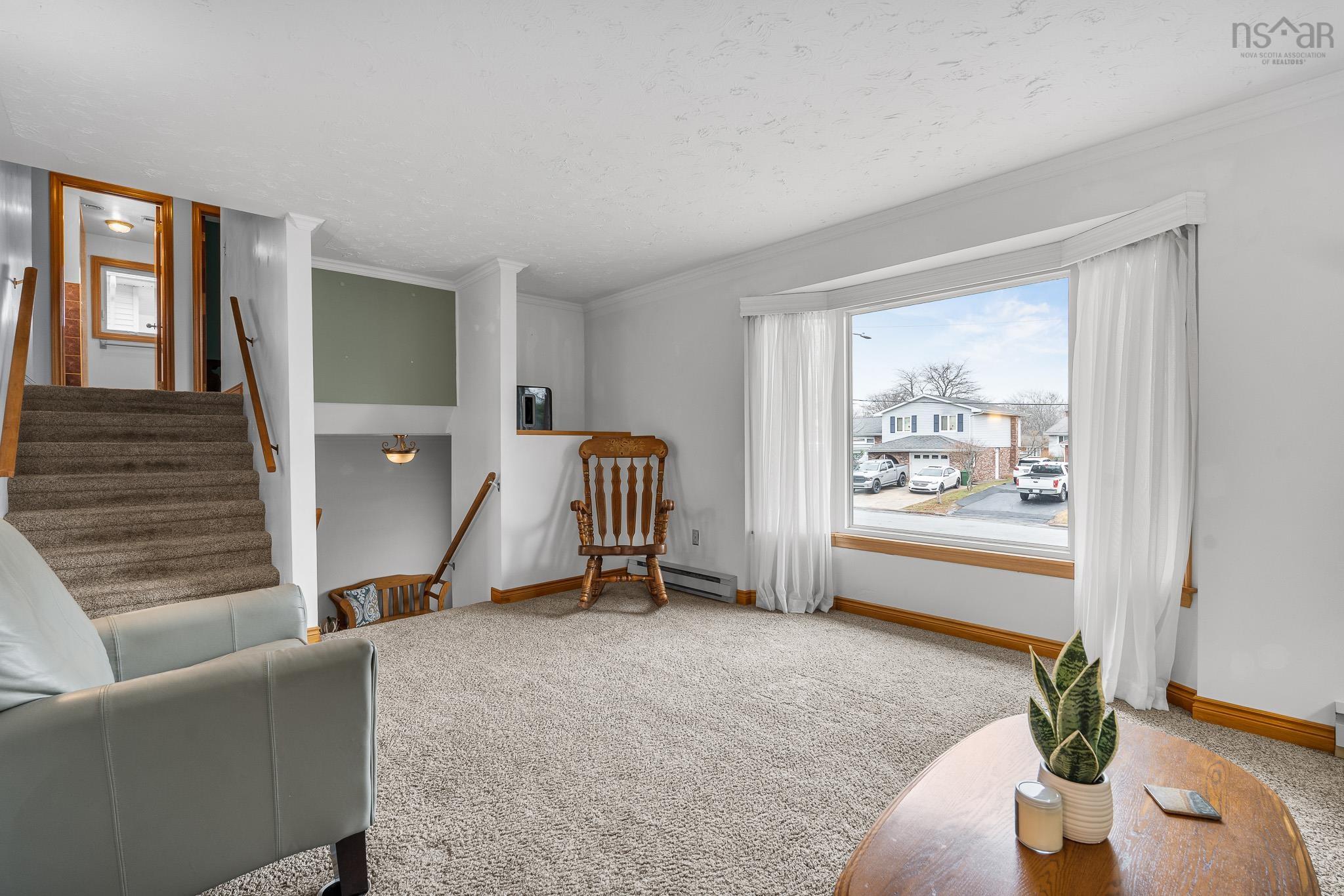 $675,000.00: 12 Amberwood Court, Halifax