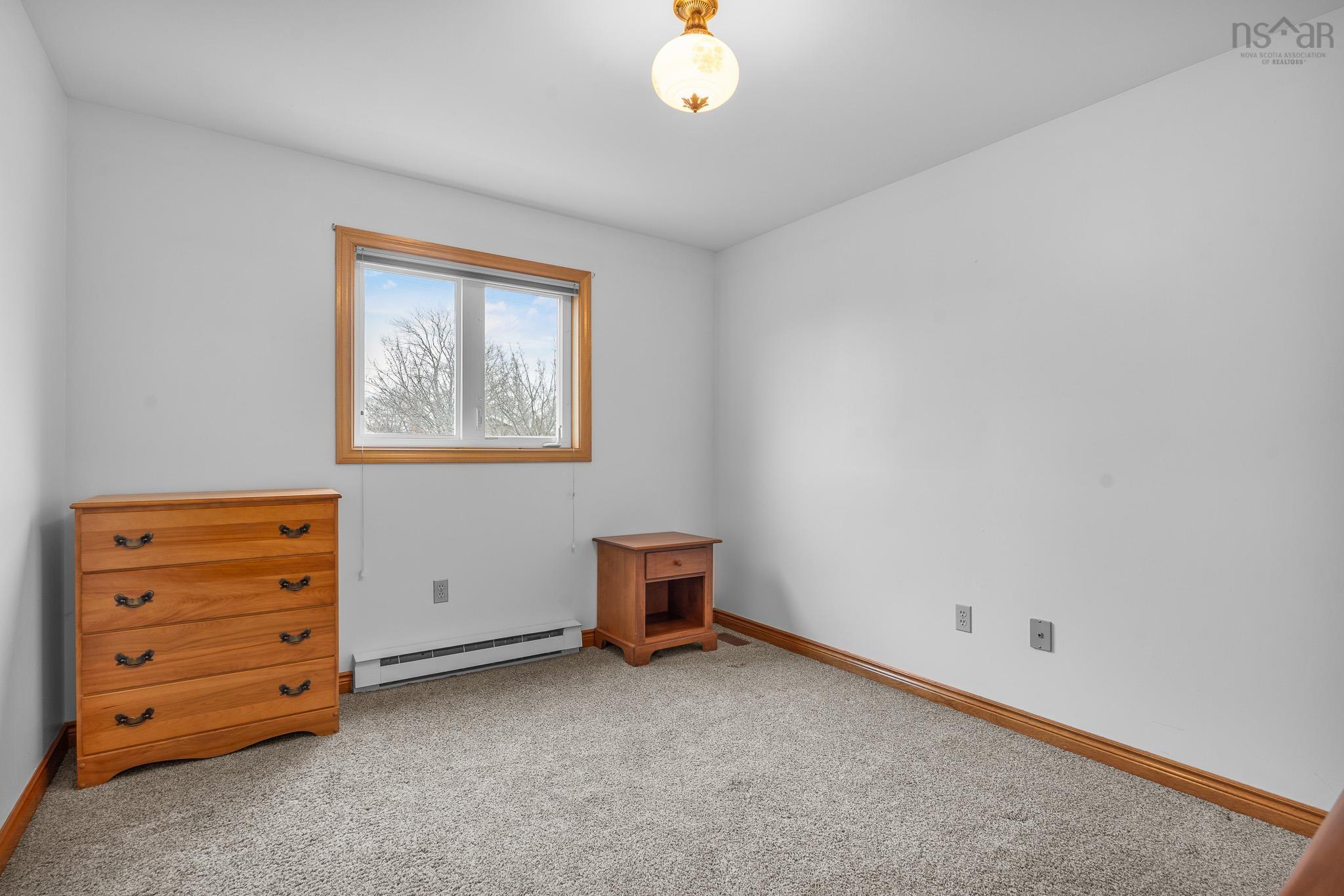 $675,000.00: 12 Amberwood Court, Halifax