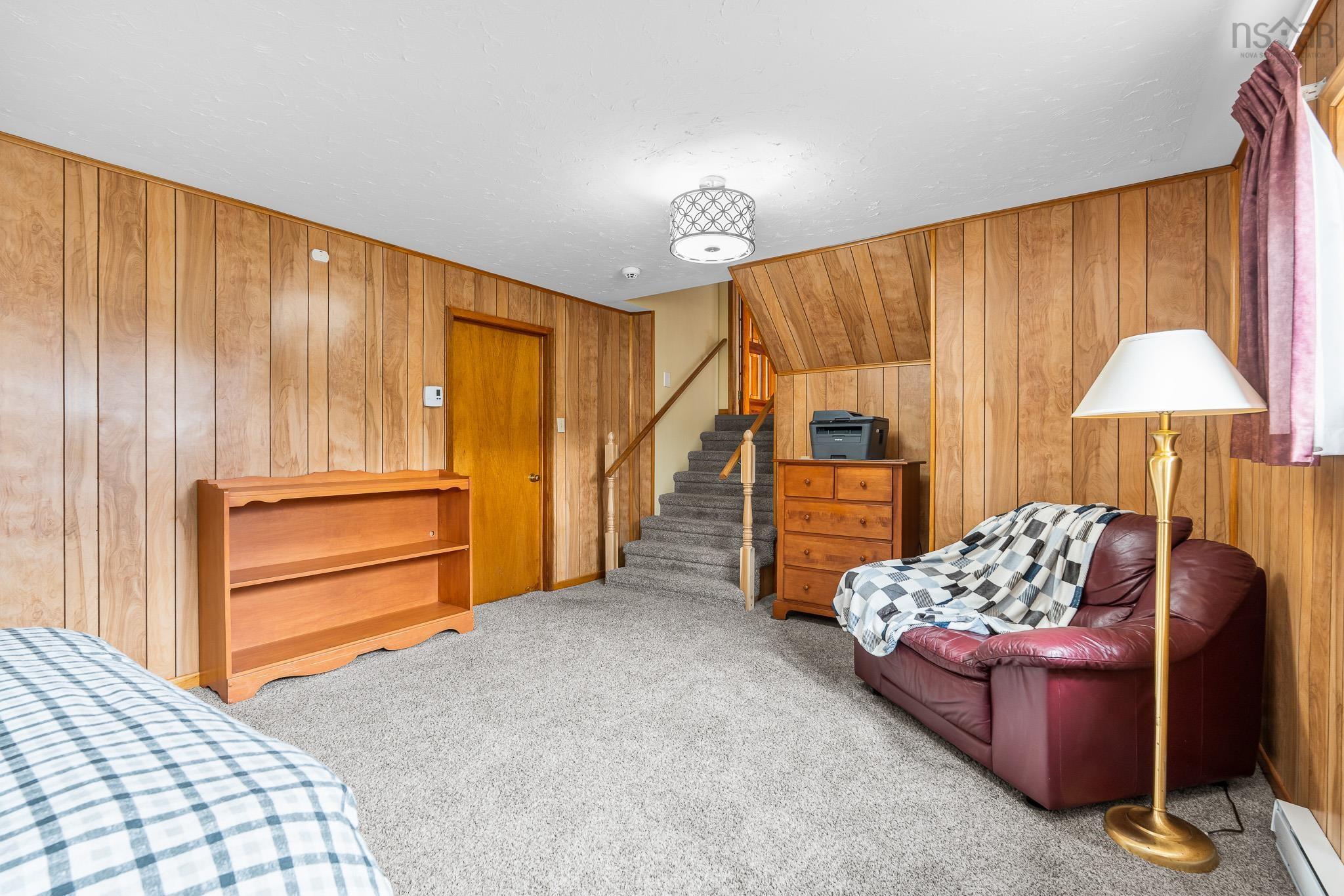 $675,000.00: 12 Amberwood Court, Halifax