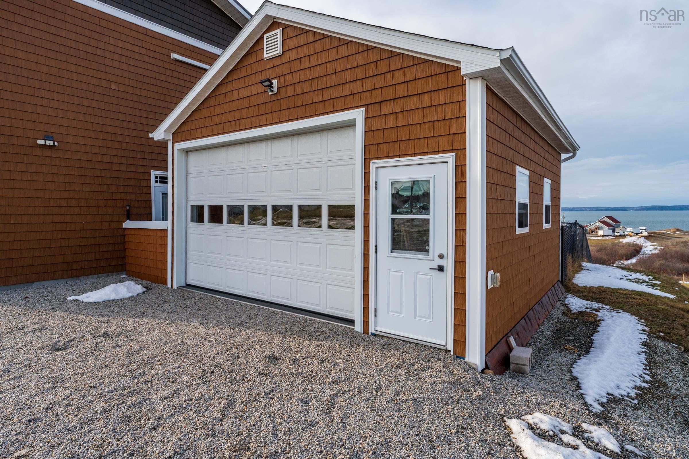 $849,000.00: 3387 Highway 1, Belliveaus Cove