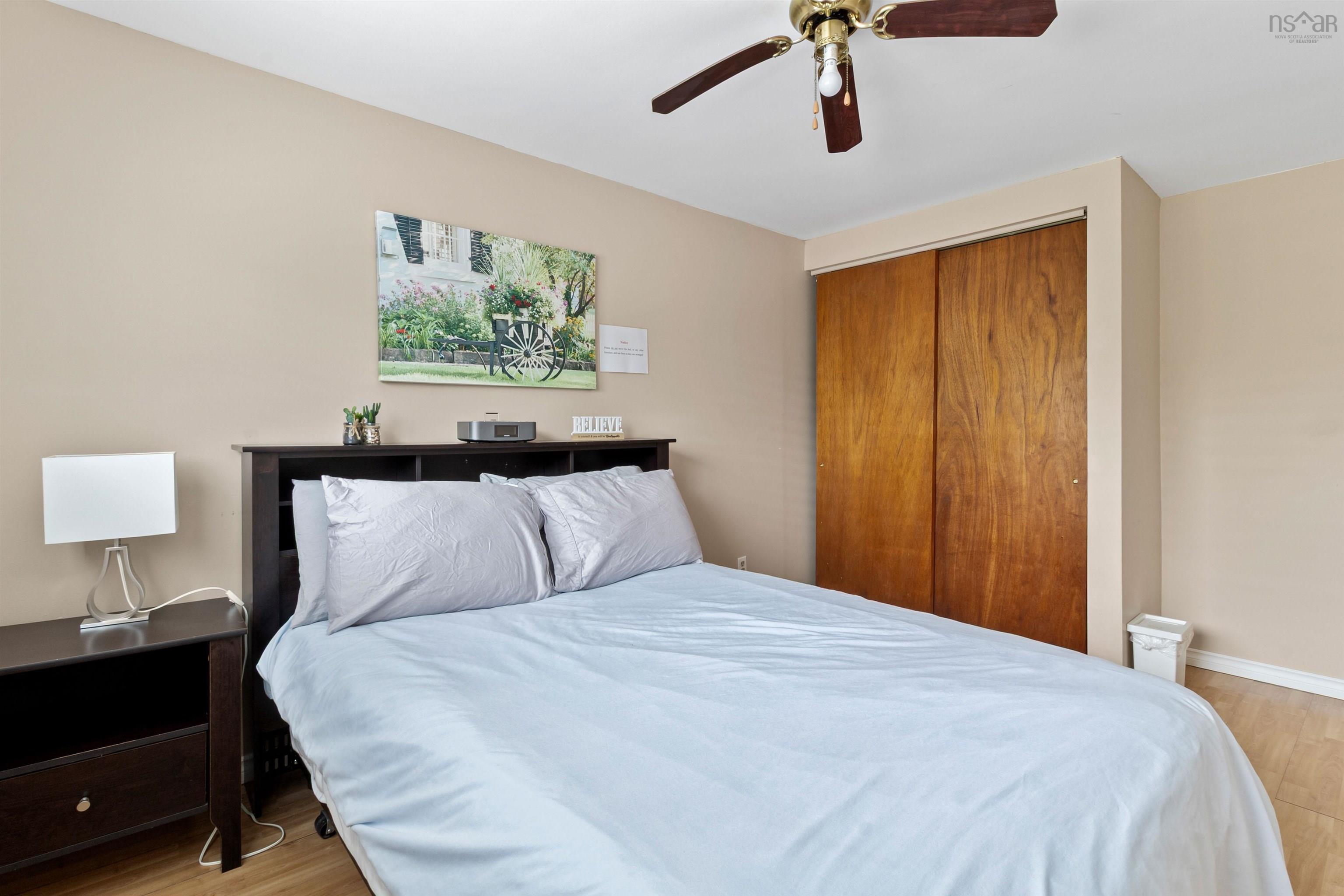 $429,900.00: 1596 St. Margaret