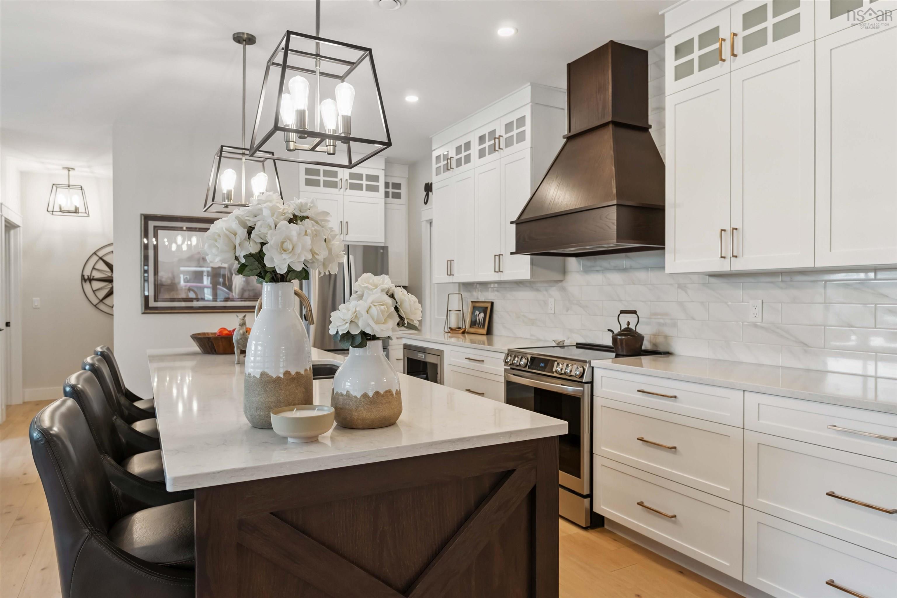 $1,895,000.00: 232/236 Victoria Street, Digby