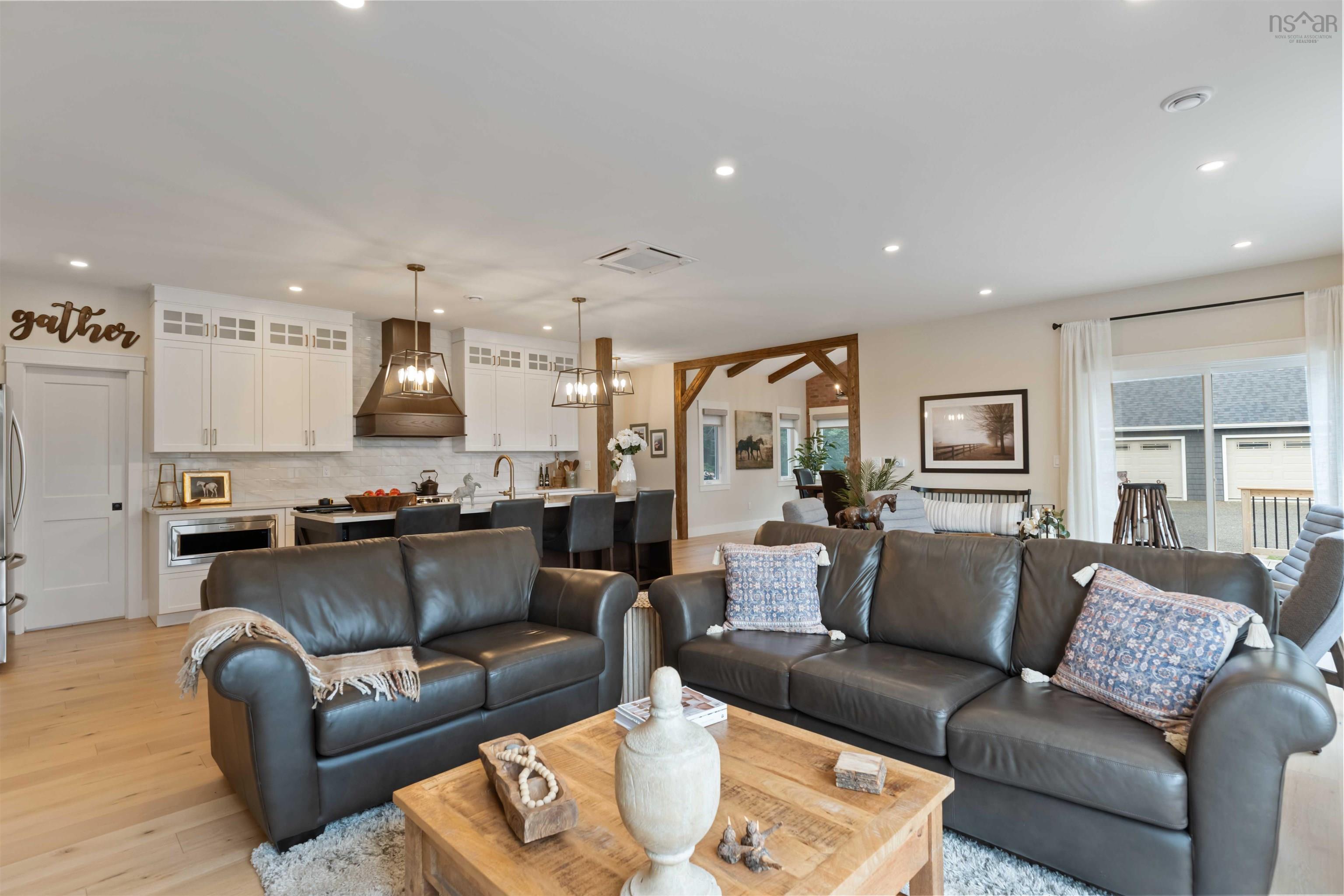 $1,895,000.00: 232/236 Victoria Street, Digby