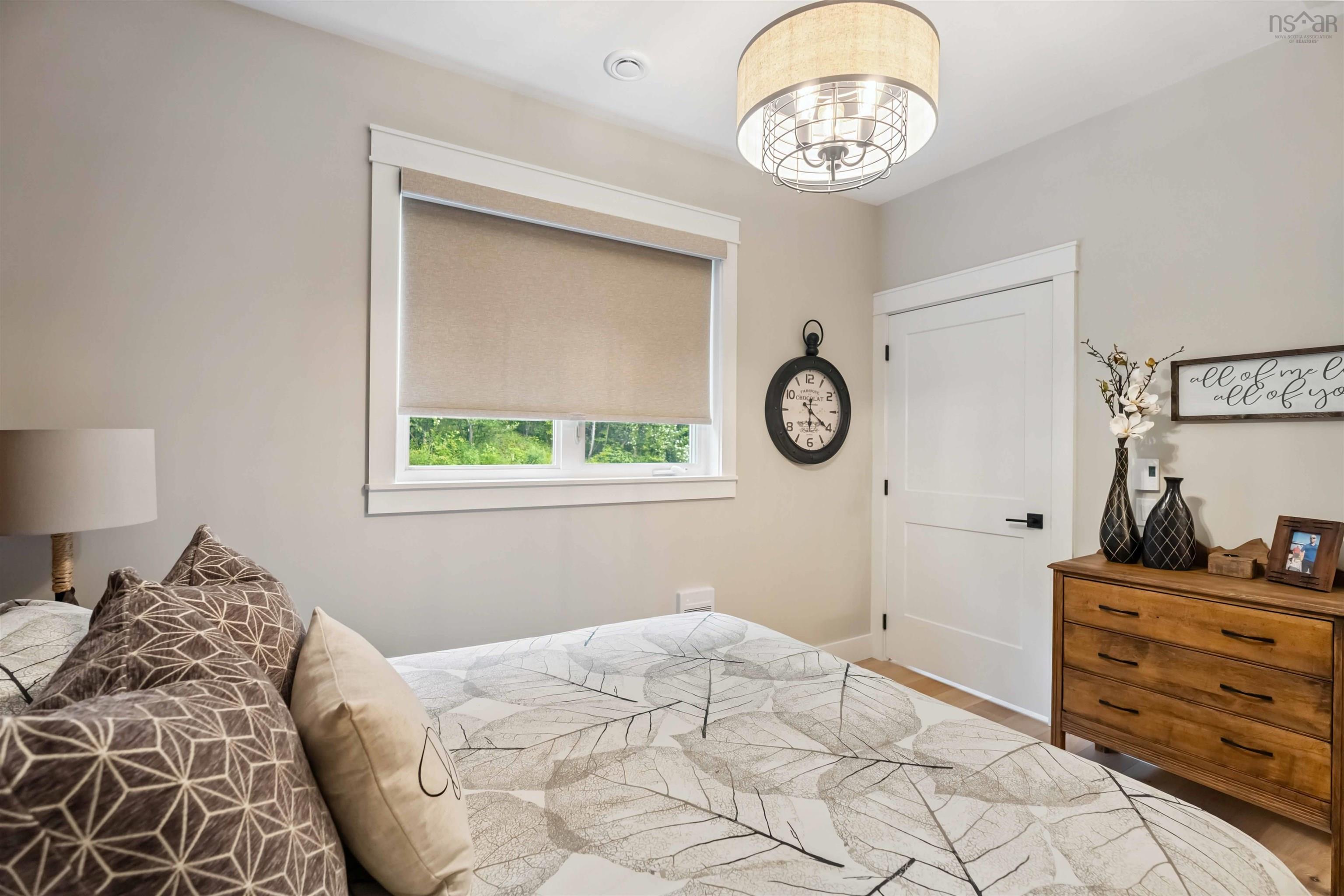 $1,895,000.00: 232/236 Victoria Street, Digby