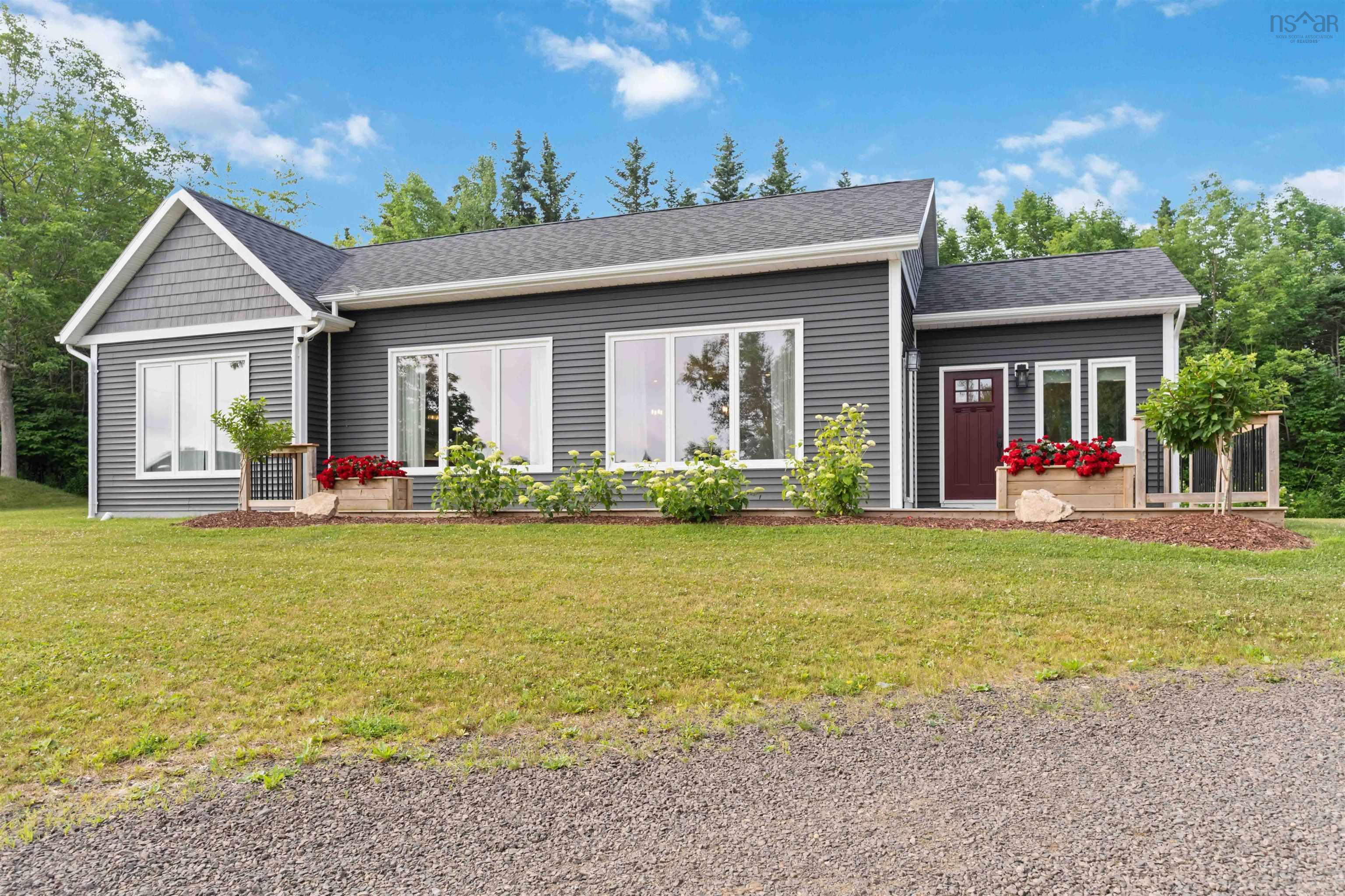 $1,895,000.00: 232/236 Victoria Street, Digby