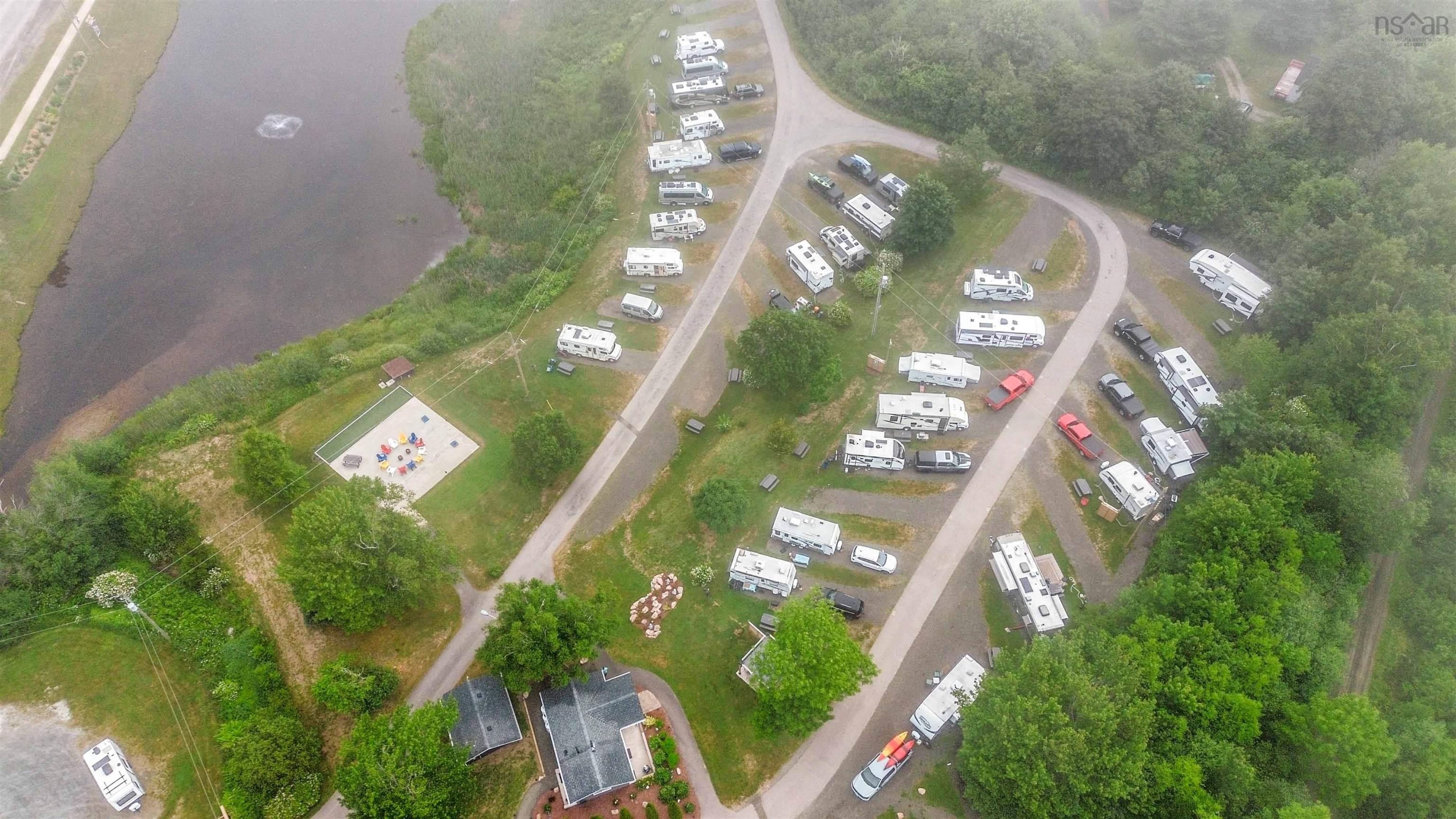 $1,895,000.00: 232/236 Victoria Street, Digby