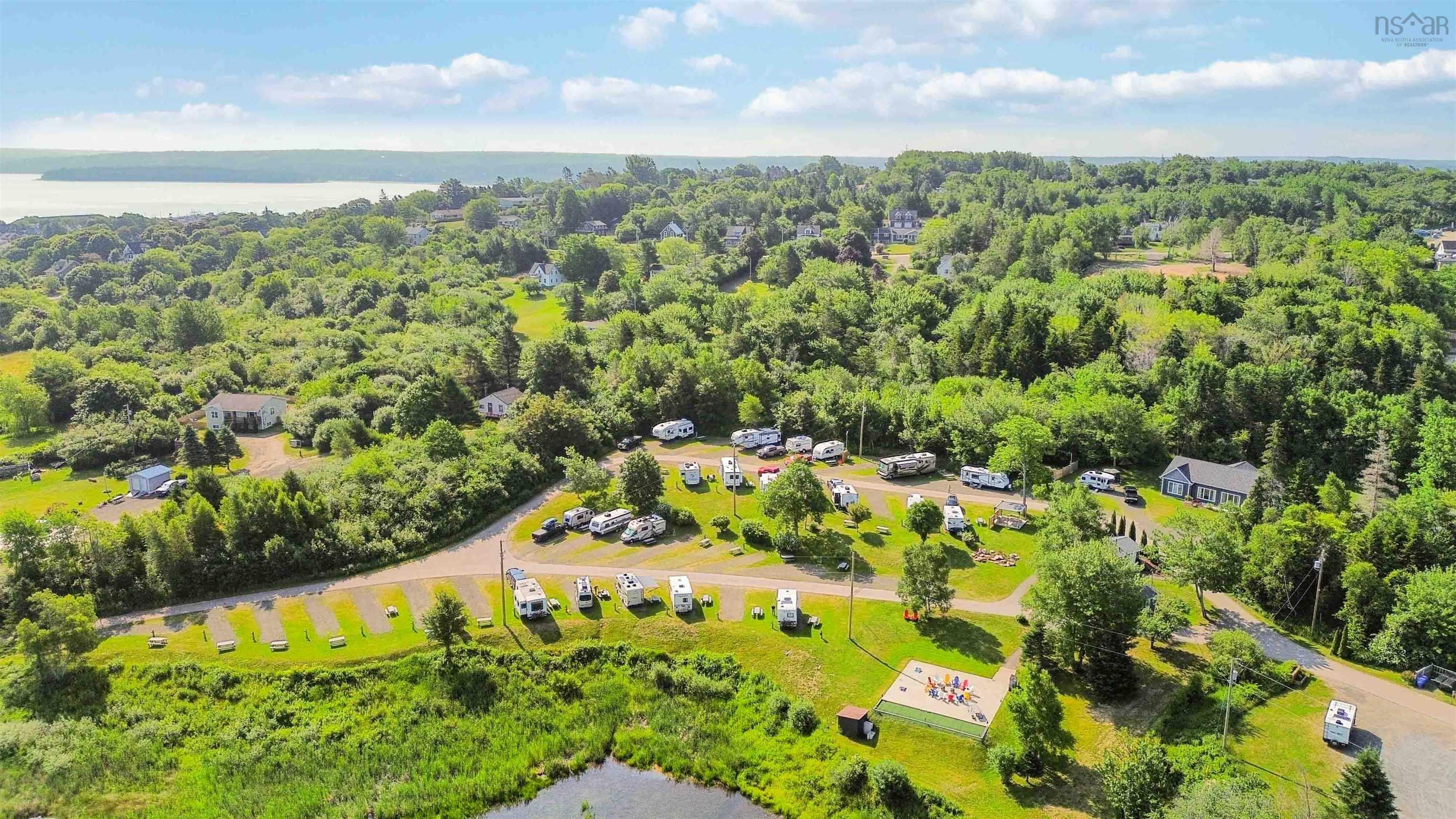 $1,895,000.00: 232/236 Victoria Street, Digby