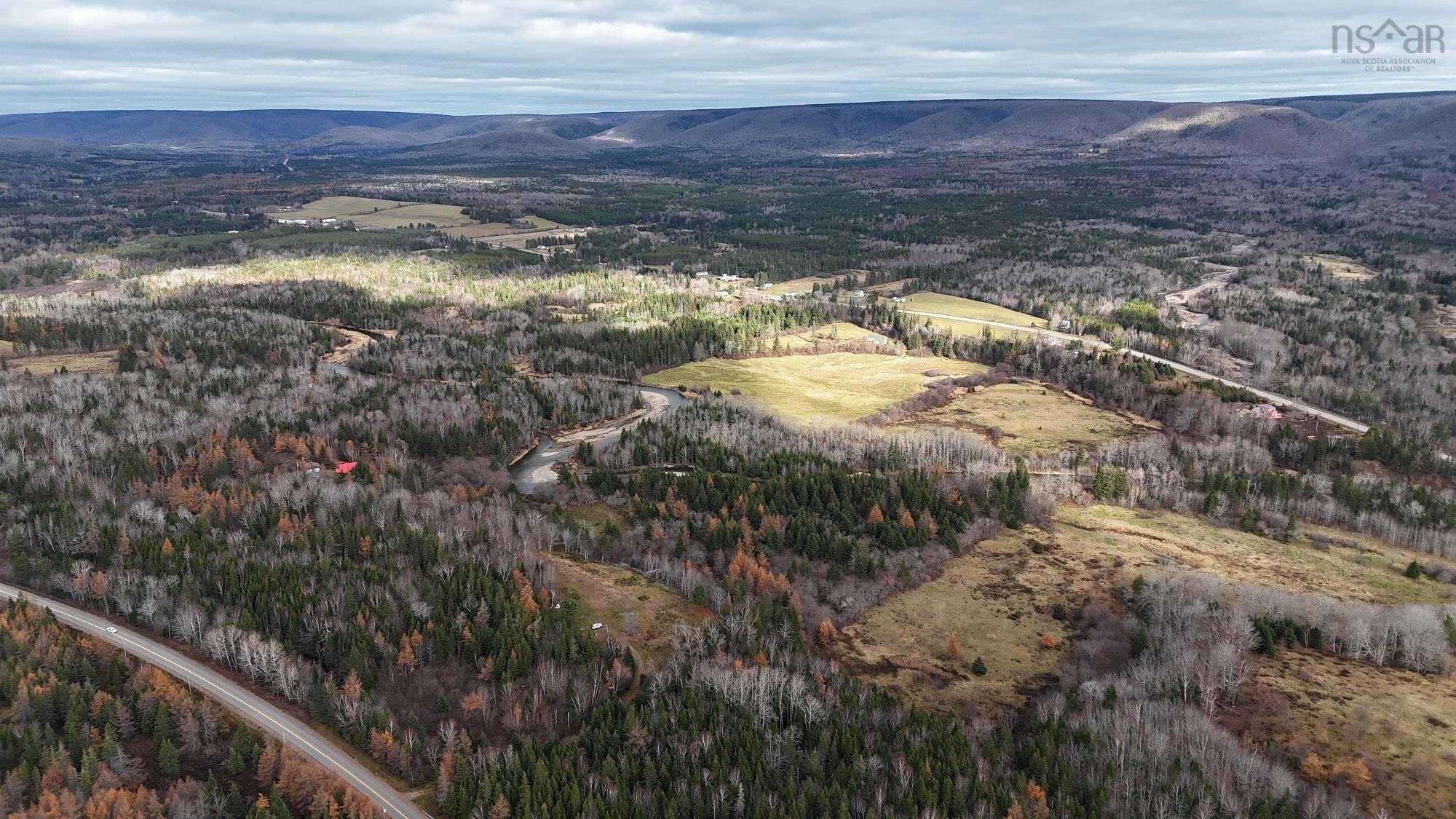 $245,000.00: 1629 West Side Middle River Rd., Middle River