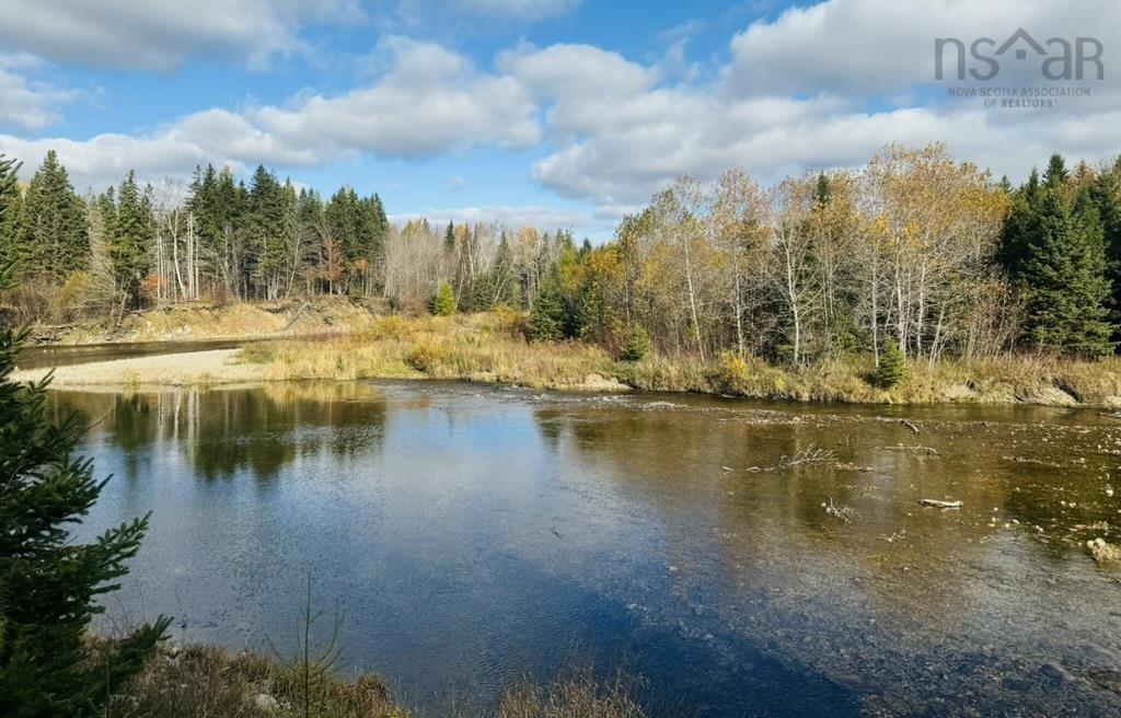 $245,000.00: 1629 West Side Middle River Rd., Middle River