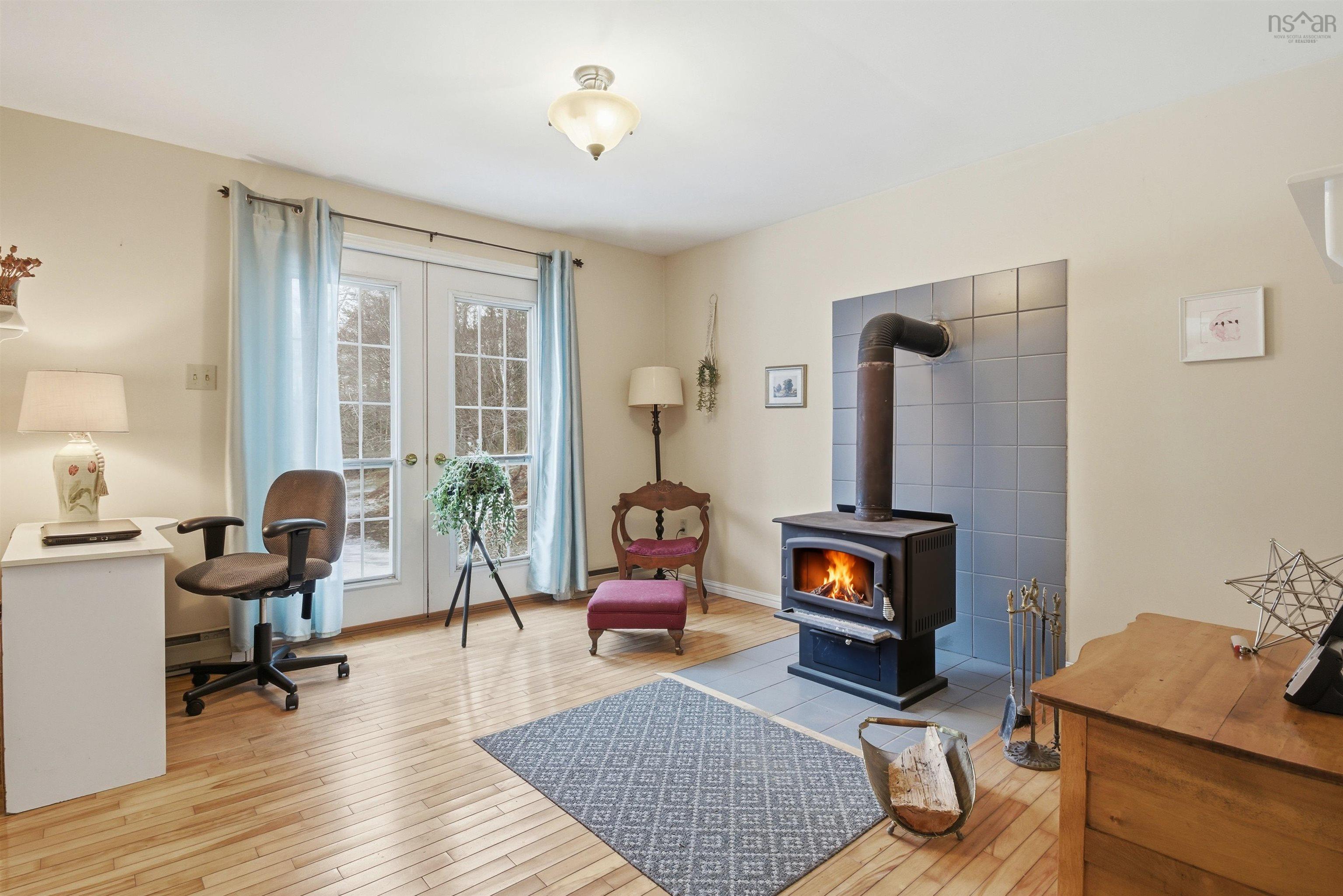 $549,900.00: 44 Lakewood Drive Extension, Brooklyn