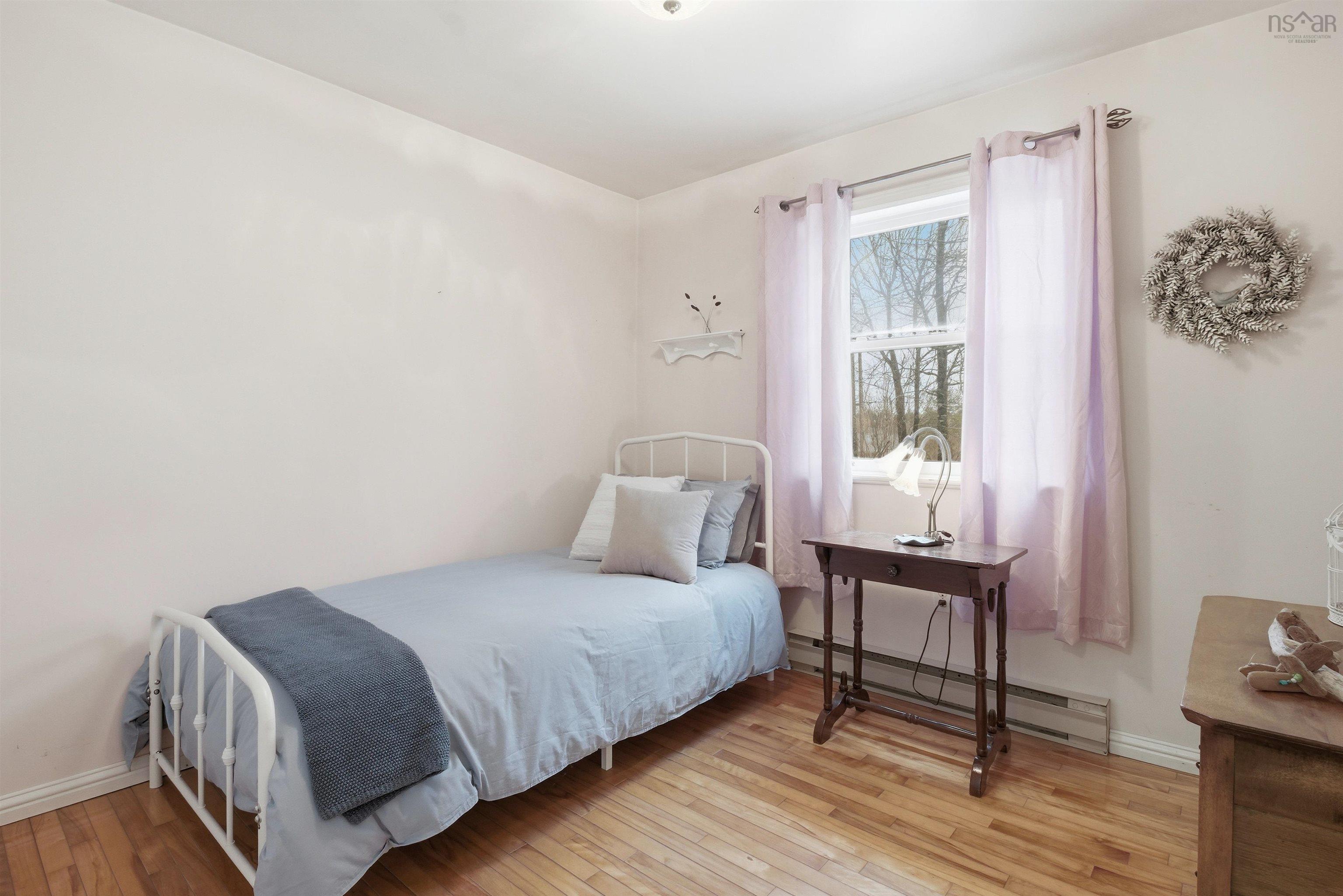 $549,900.00: 44 Lakewood Drive Extension, Brooklyn