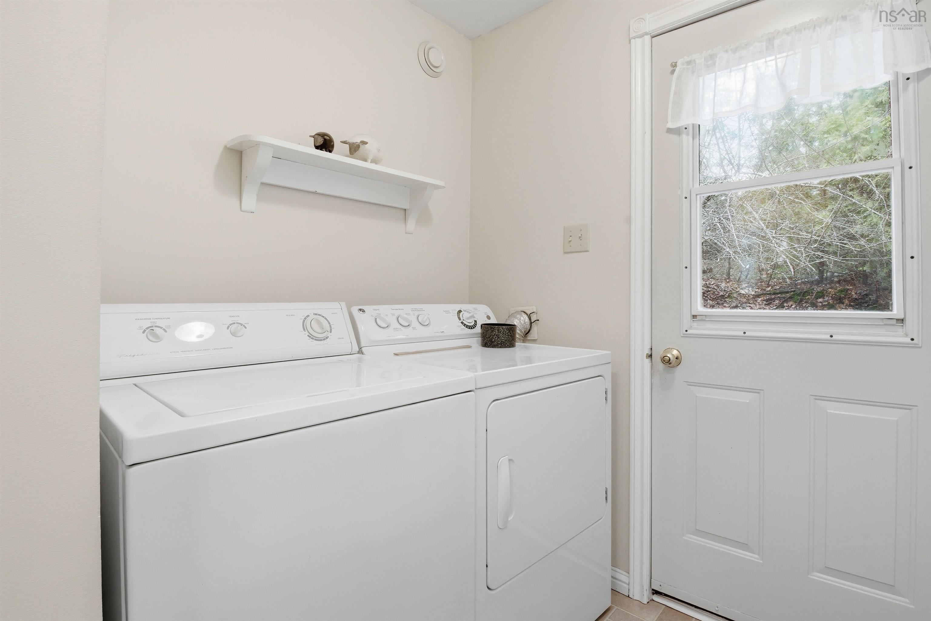 $549,900.00: 44 Lakewood Drive Extension, Brooklyn