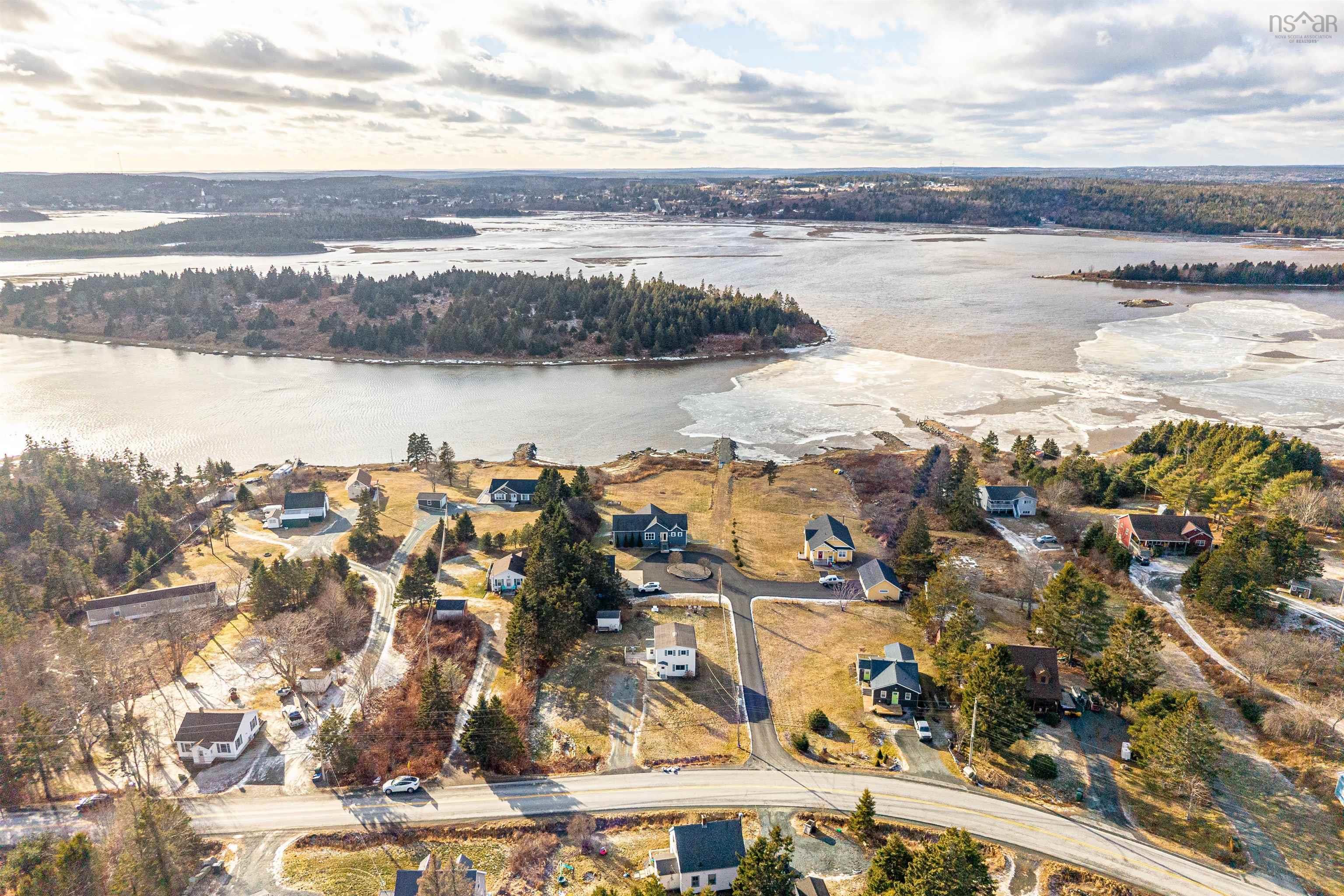 662 East Chezzetcook Road, East Chezzetcook, NS (MLS 202600696)