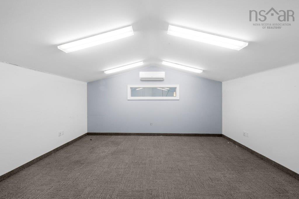 63 Mcquade Lake Crescent, Halifax, NS (MLS 202600710)