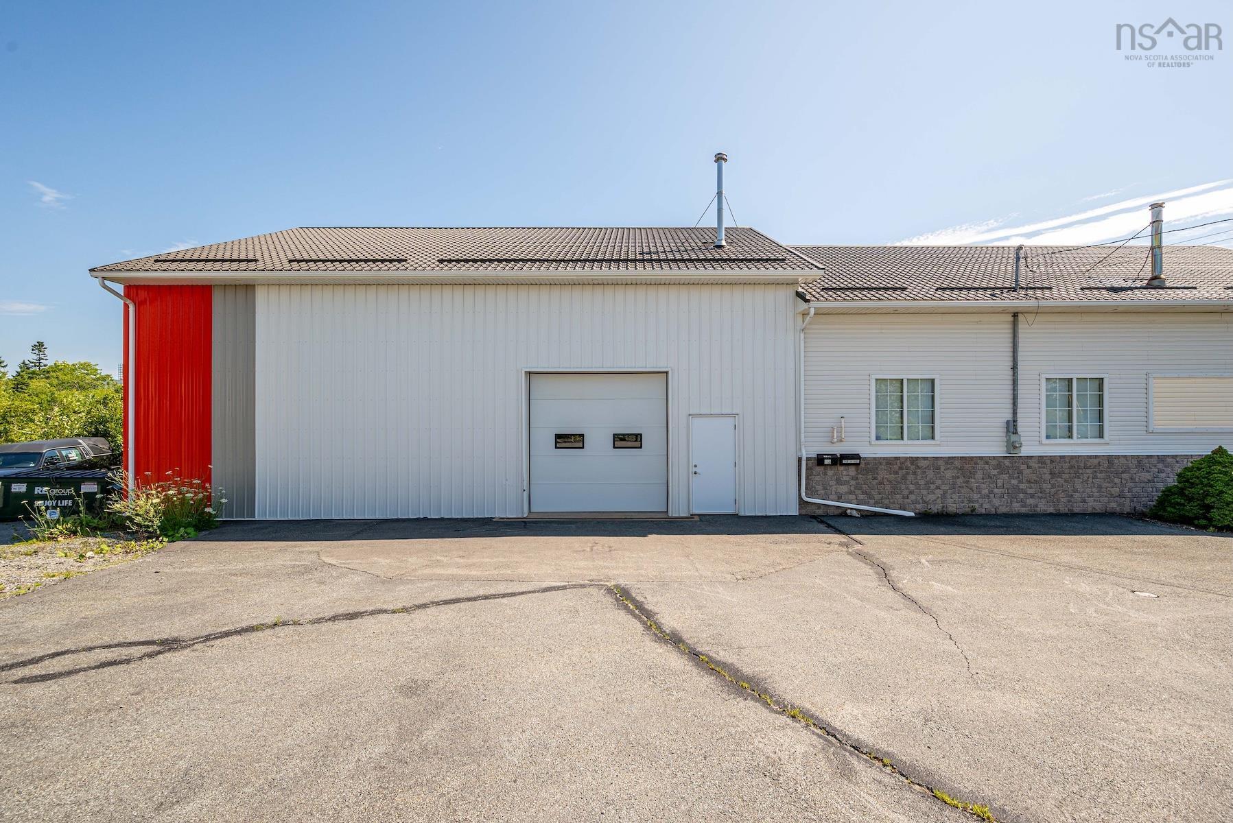 63 Mcquade Lake Crescent, Halifax, NS (MLS 202600710)