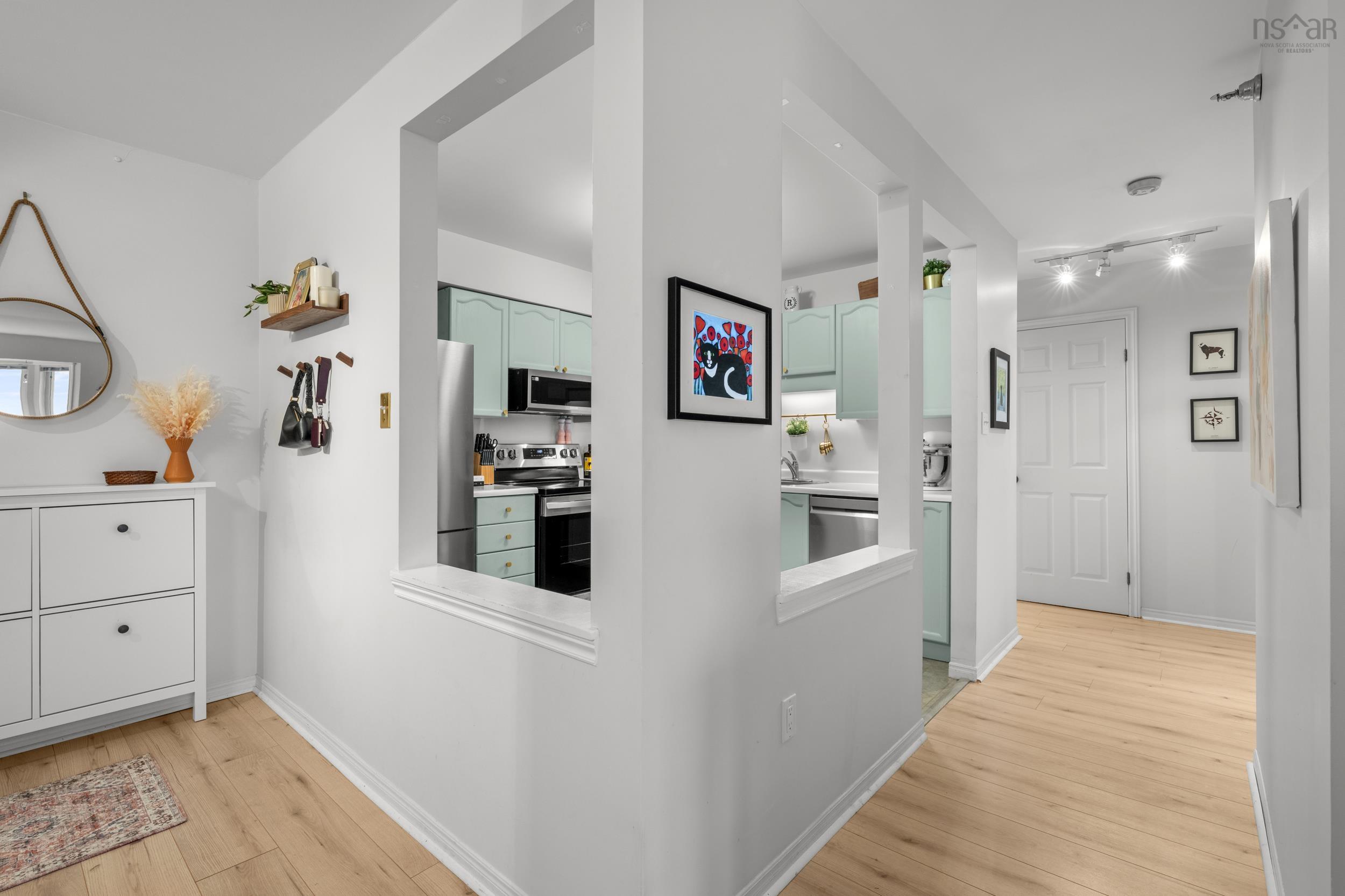 $374,990.00: 409 93 Kearney Lake Road, Kearney Lake