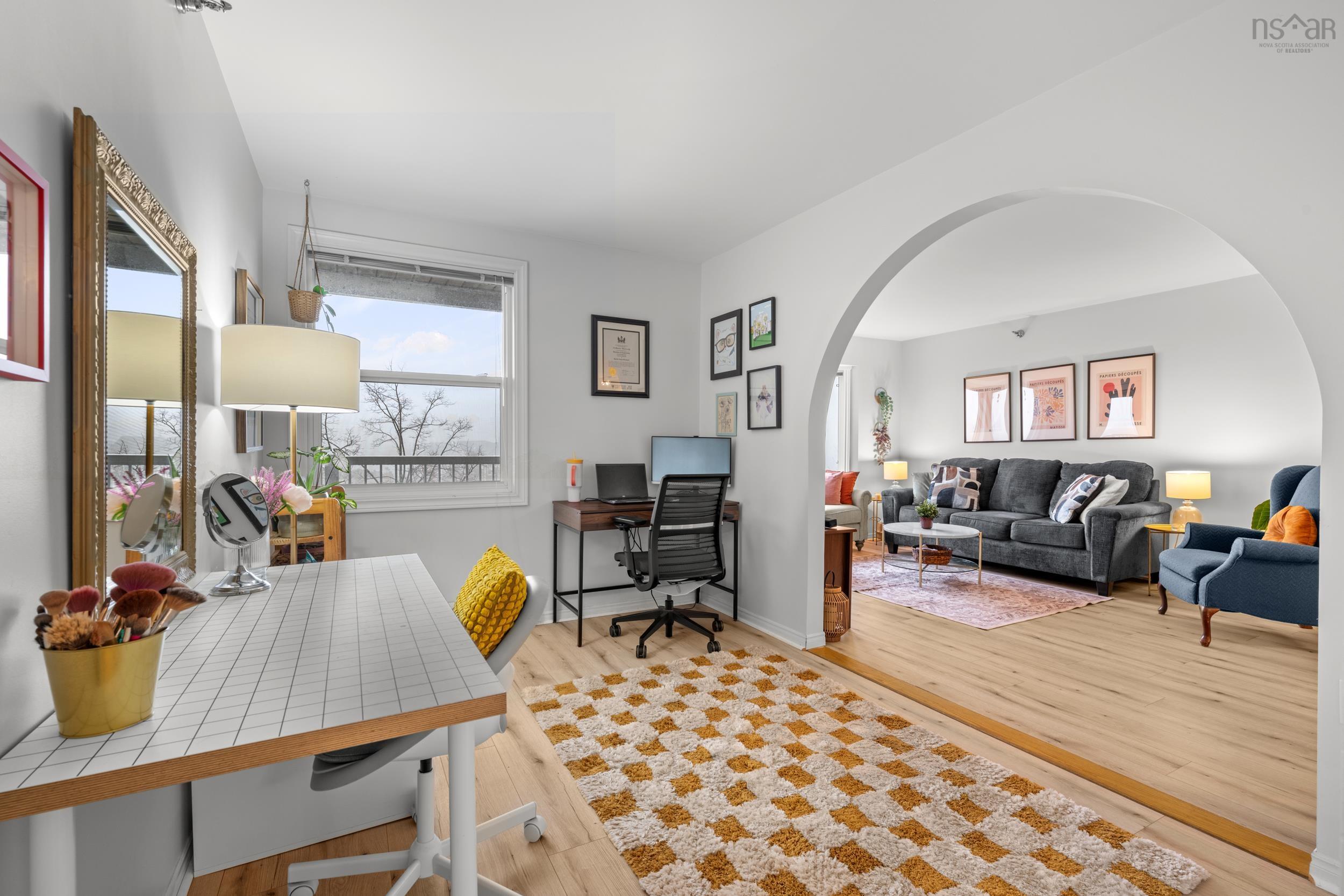 $374,990.00: 409 93 Kearney Lake Road, Kearney Lake