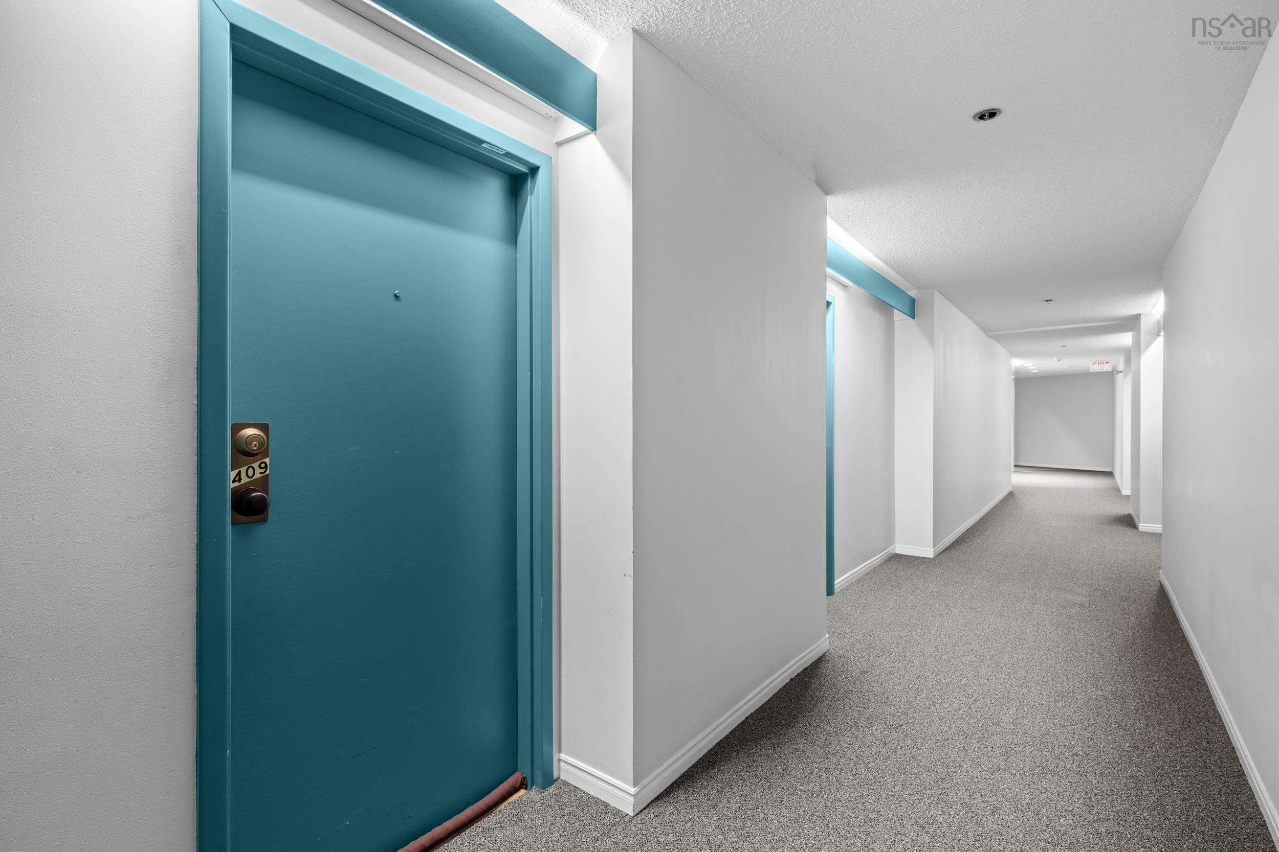 $374,990.00: 409 93 Kearney Lake Road, Kearney Lake