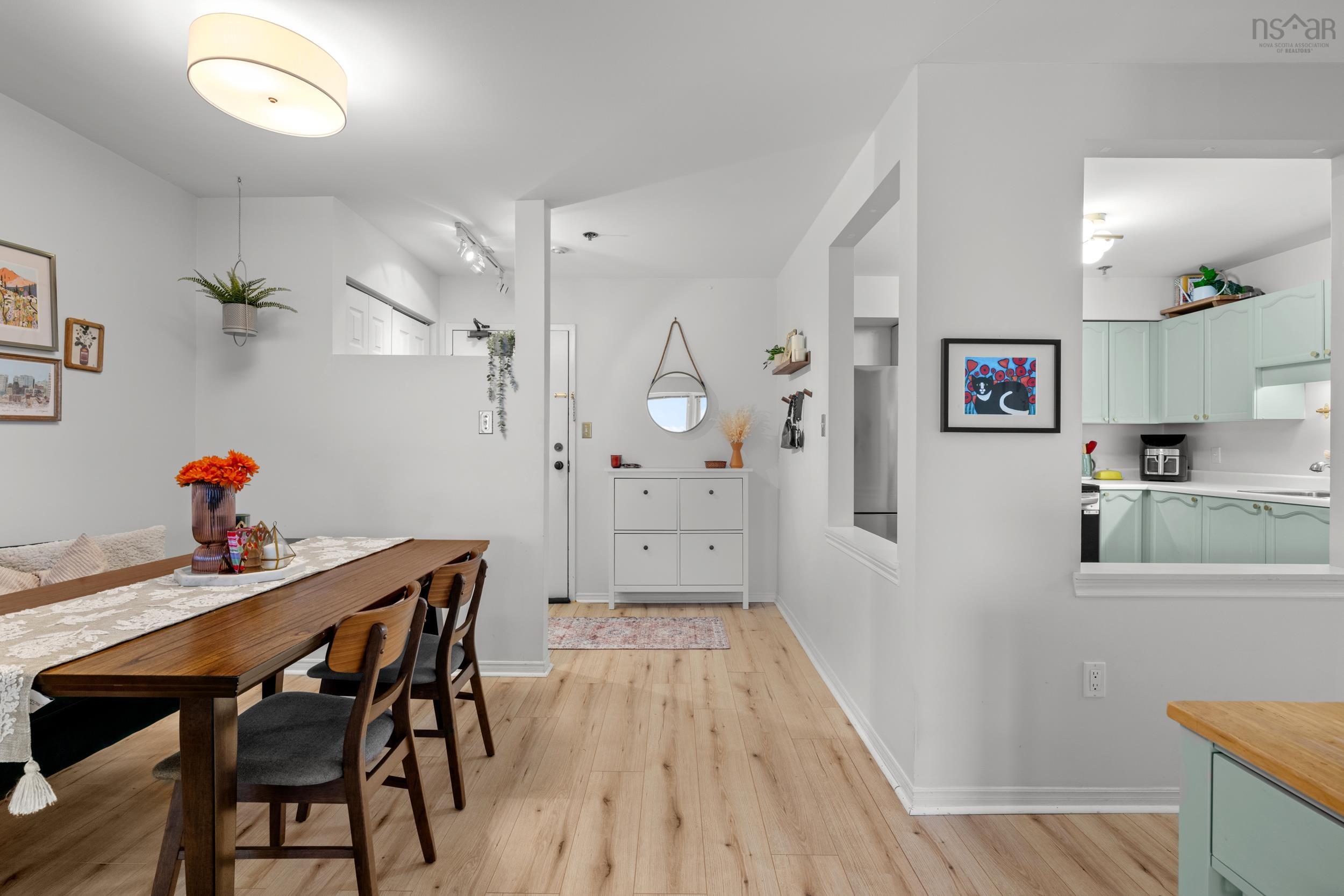 $374,990.00: 409 93 Kearney Lake Road, Kearney Lake