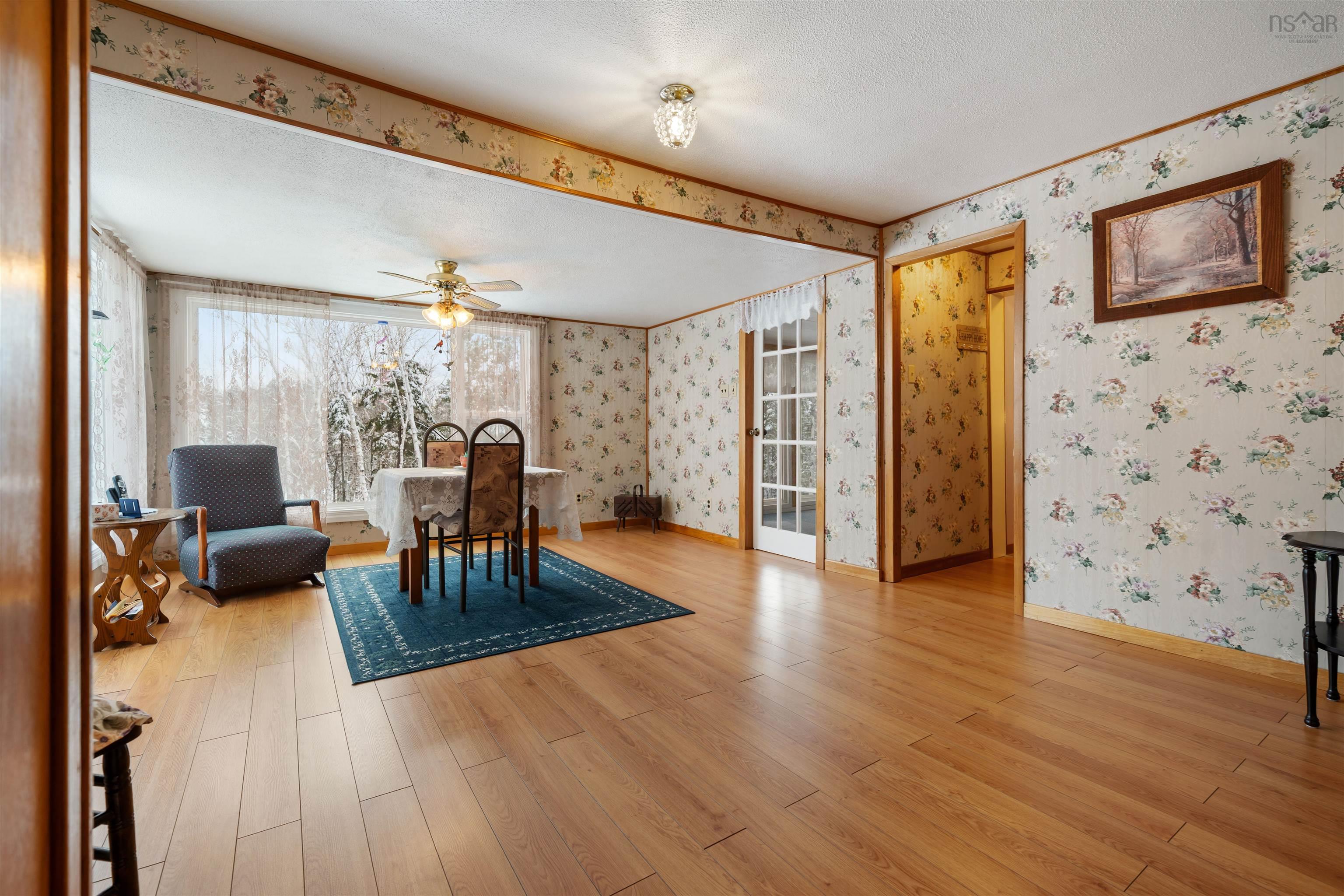 $325,000.00: 417 MacKenzie Road, Black Point