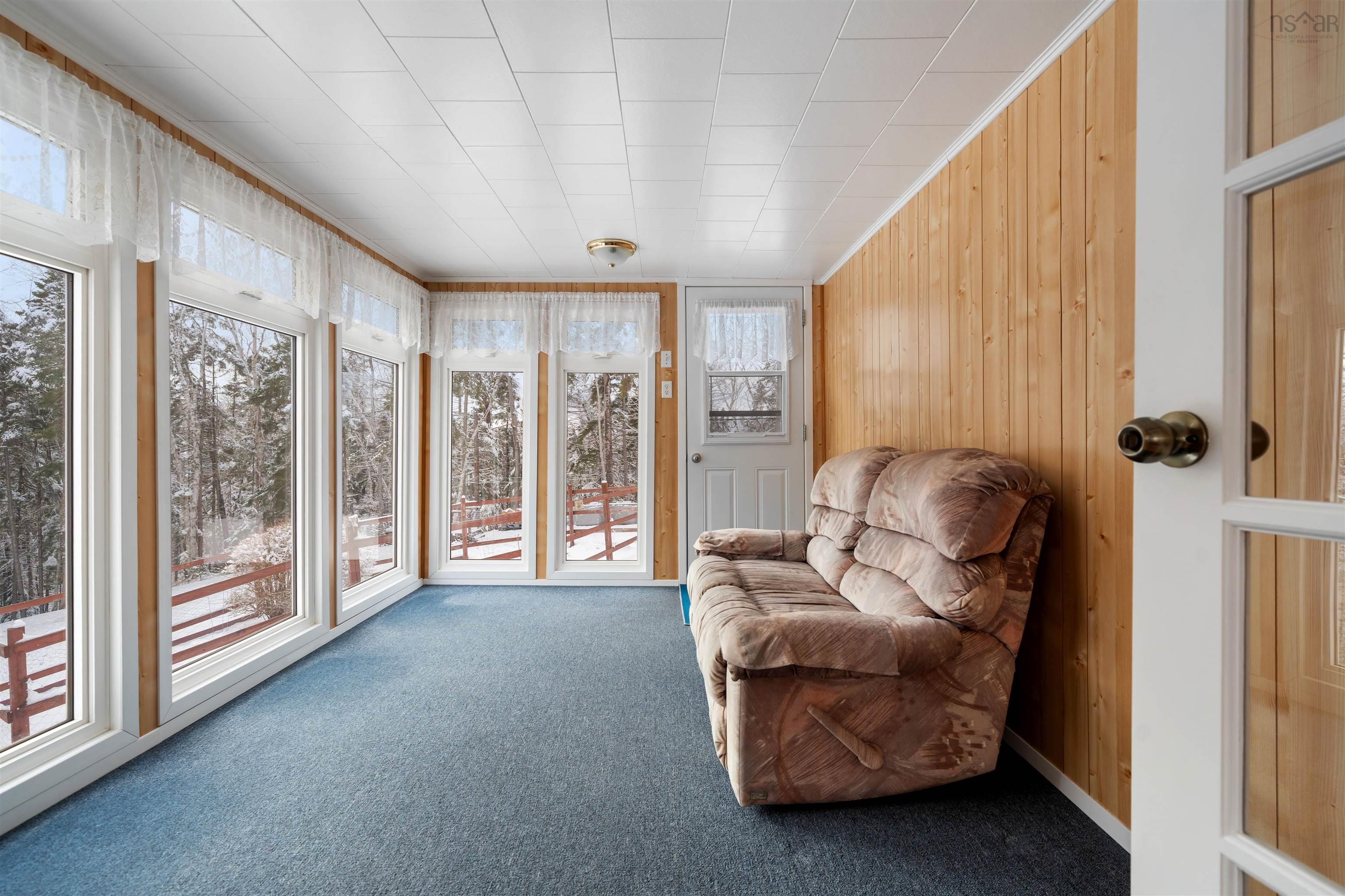 $325,000.00: 417 MacKenzie Road, Black Point