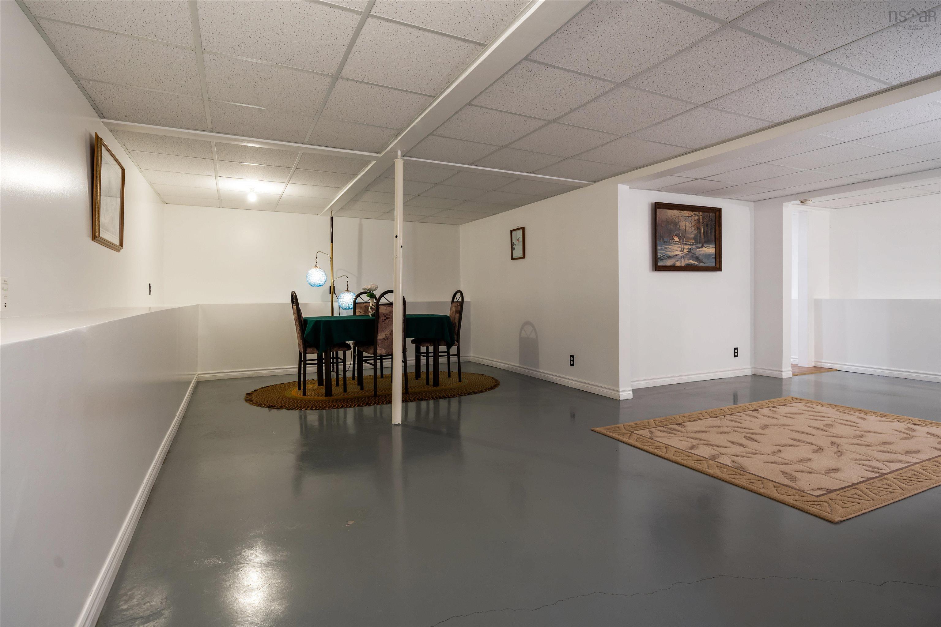 $325,000.00: 417 MacKenzie Road, Black Point