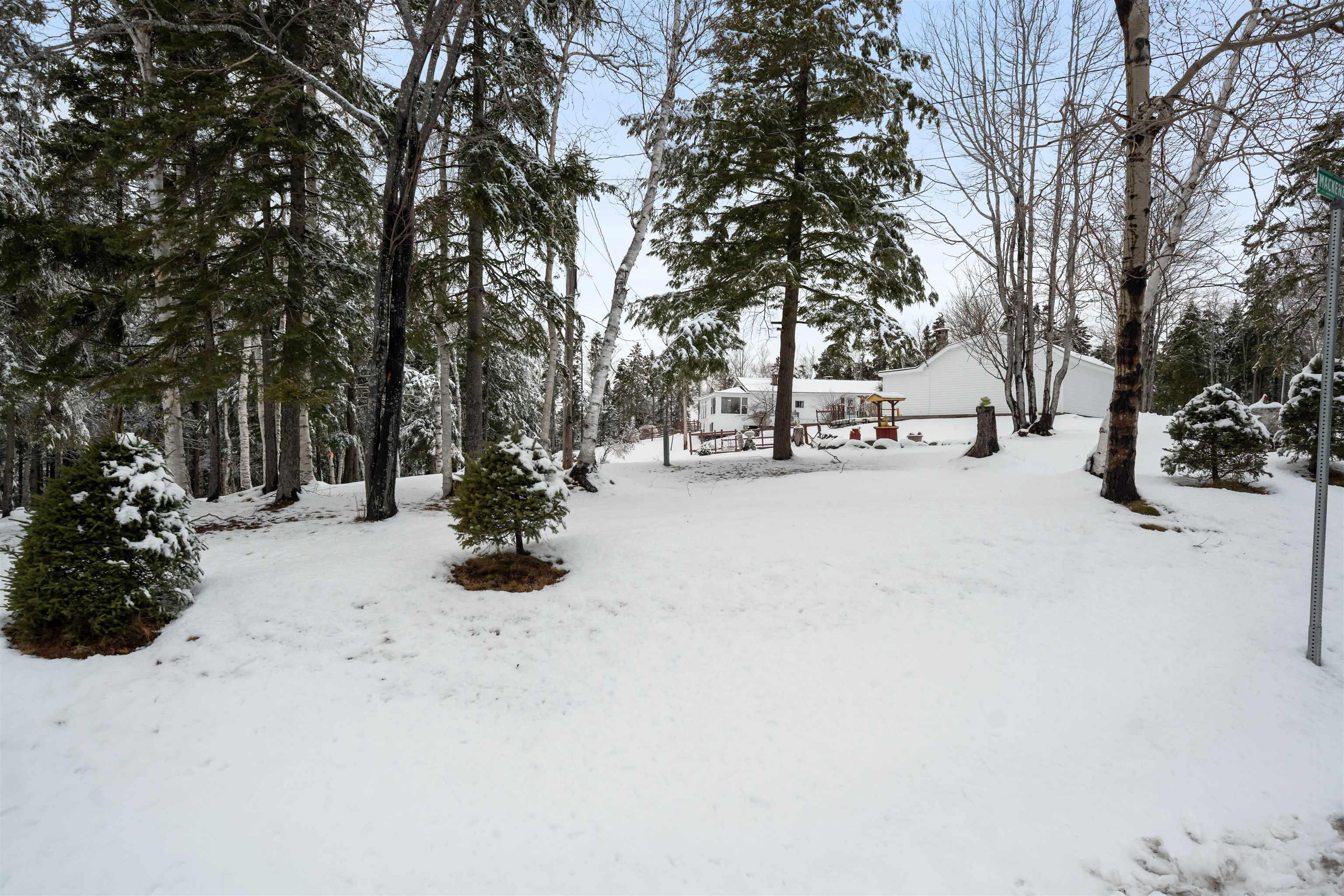 $325,000.00: 417 MacKenzie Road, Black Point