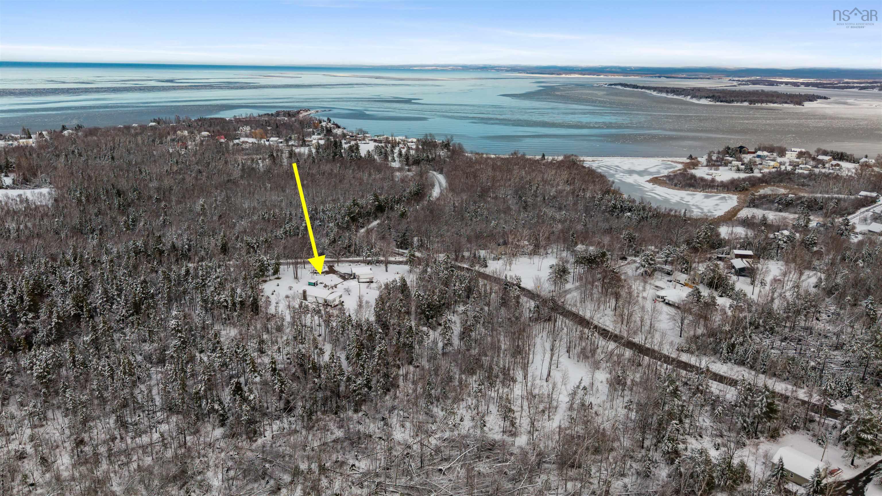 $325,000.00: 417 MacKenzie Road, Black Point